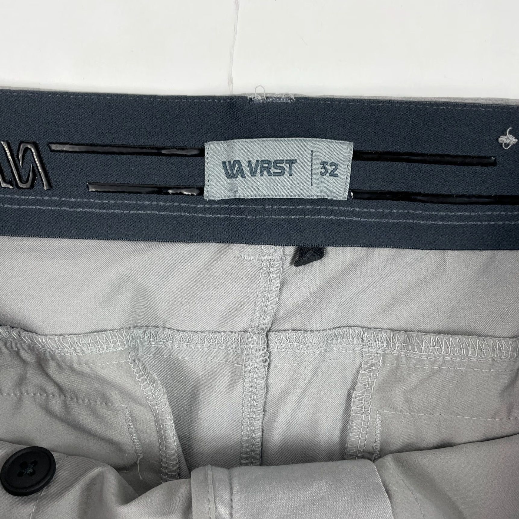 Vintage VRST Pants Mens 32 x 29 Gray Golf Tapered Leg Stretch Technical Preppy Dress Pants Size US 32 / EU 48 - 6 Thumbnail