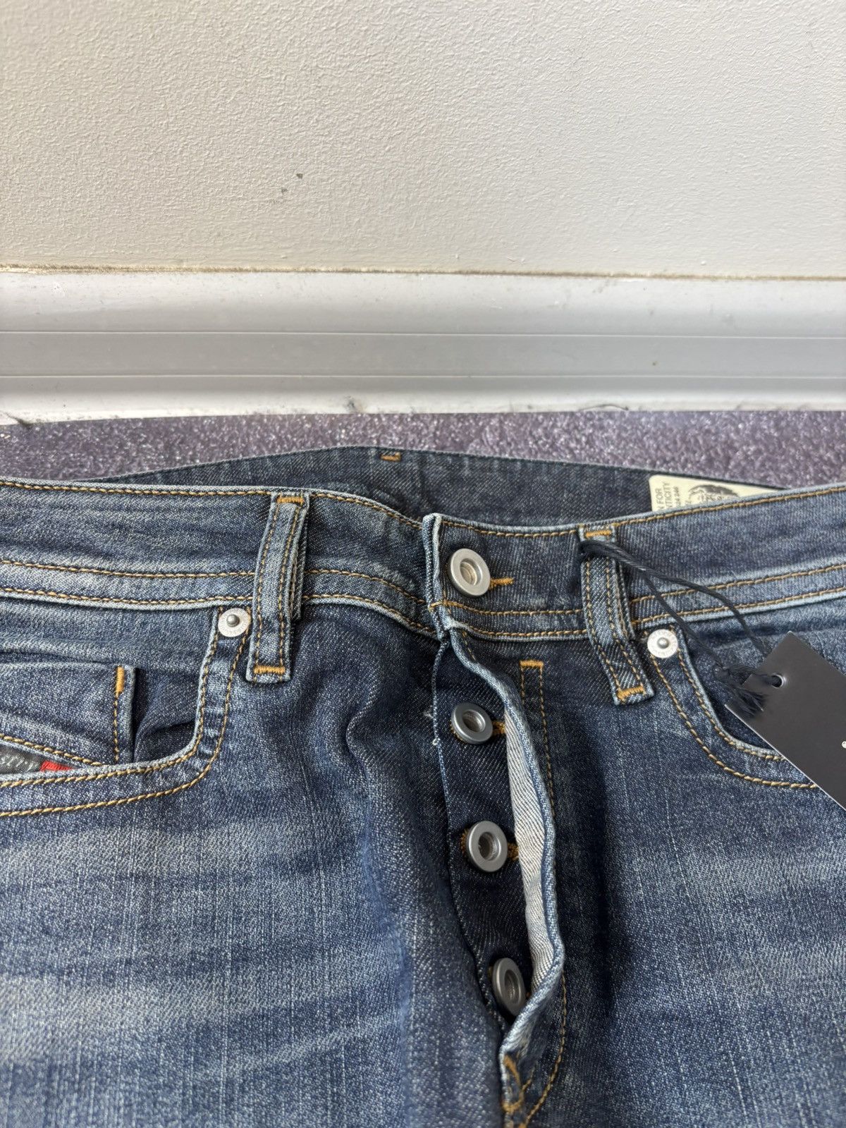 Diesel Diesel Buster Regular Slim Tapered NWT Stretch Denim Jeans Size US 28 / EU 44 - 10 Thumbnail