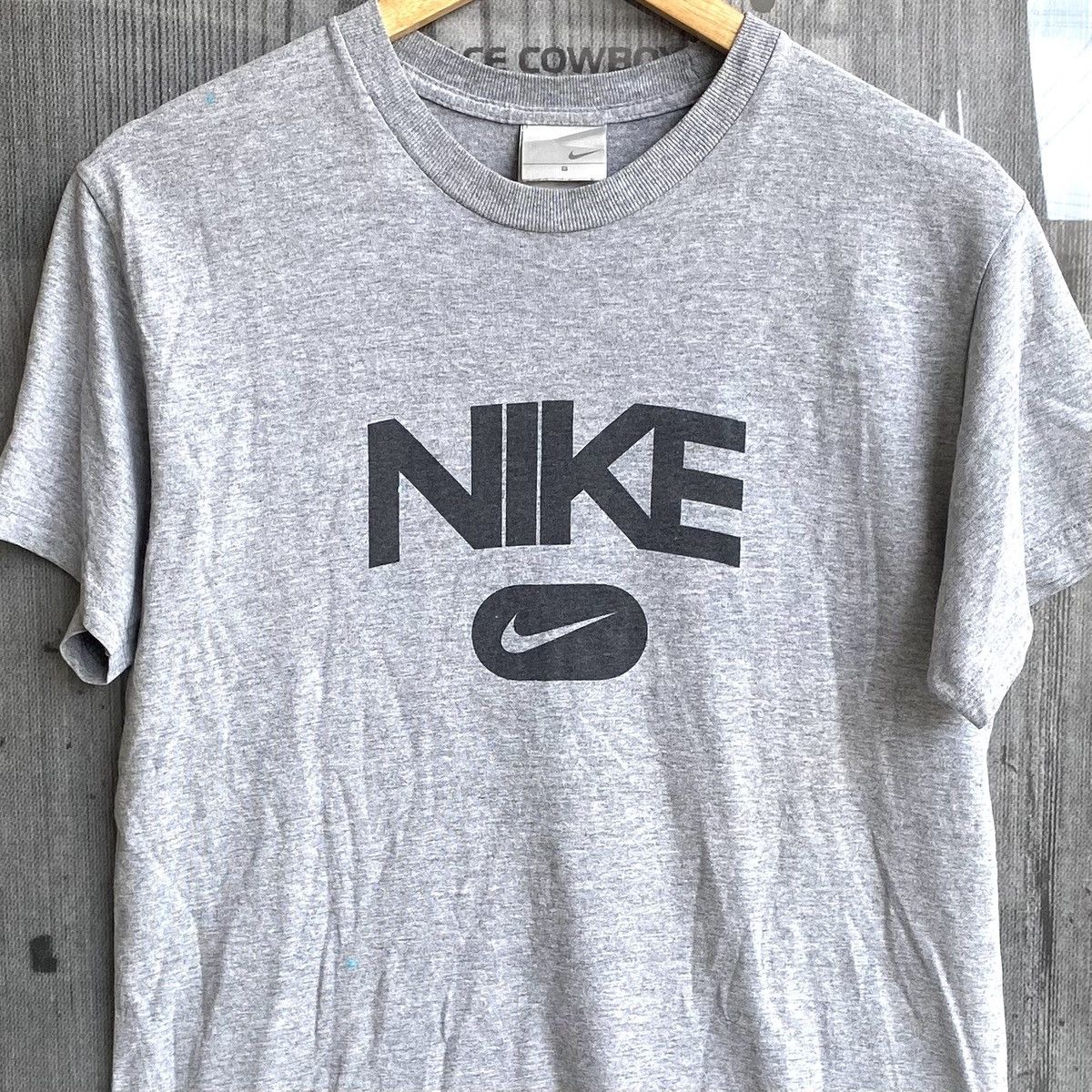 Vintage Early 2000s Nike Vintage Tee Size US S / EU 44-46 / 1 - 2 Thumbnail