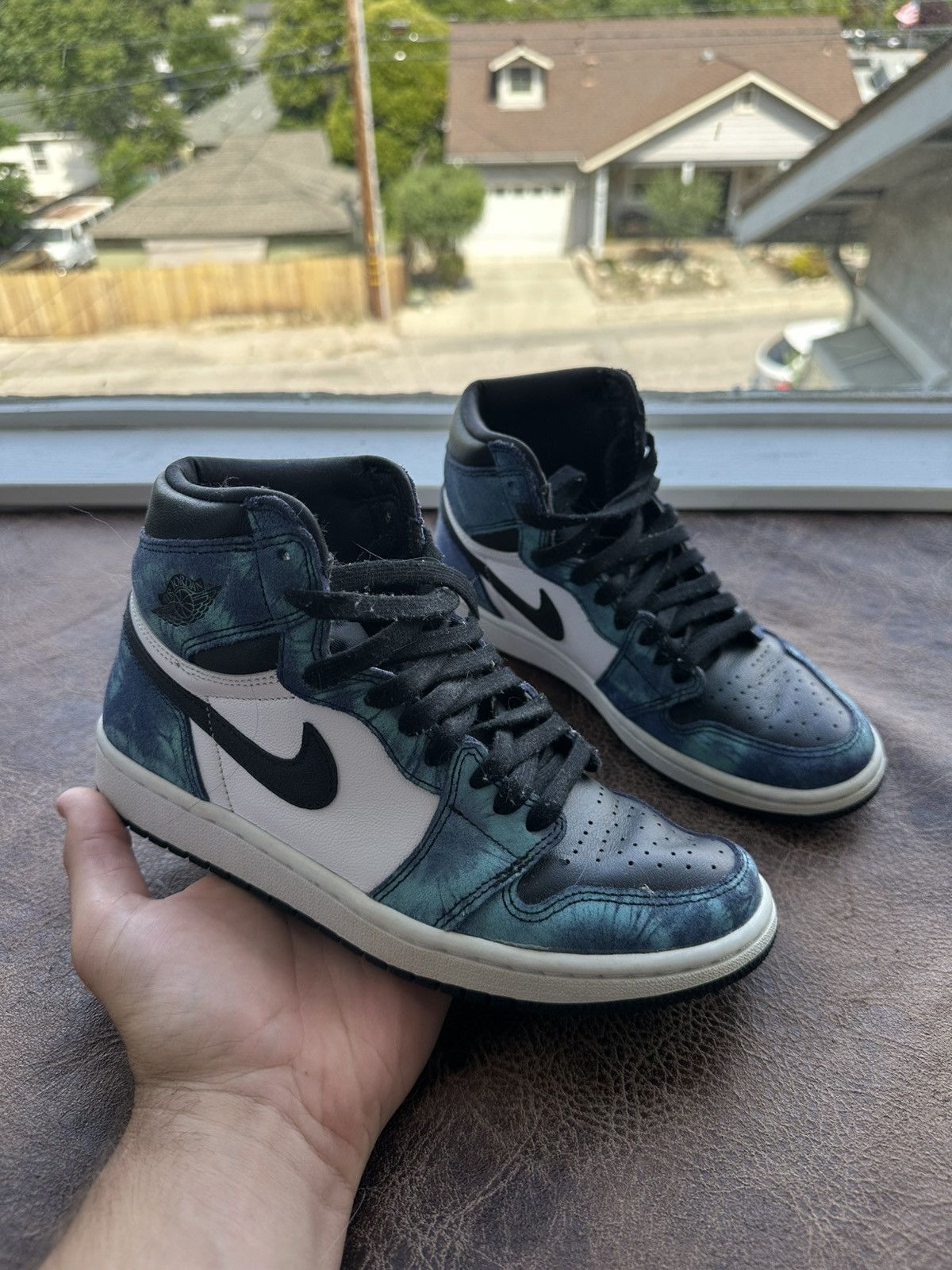 Jordan Brand Jordan 1 mid “Tie Dye” Size US 7.5 / IT 37.5 - 3 Thumbnail