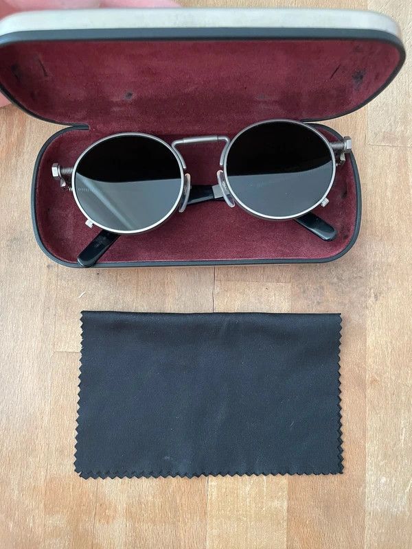 Jean Paul Gaultier × Supreme SS19 Supeme Jean Paul Gaultier silver
