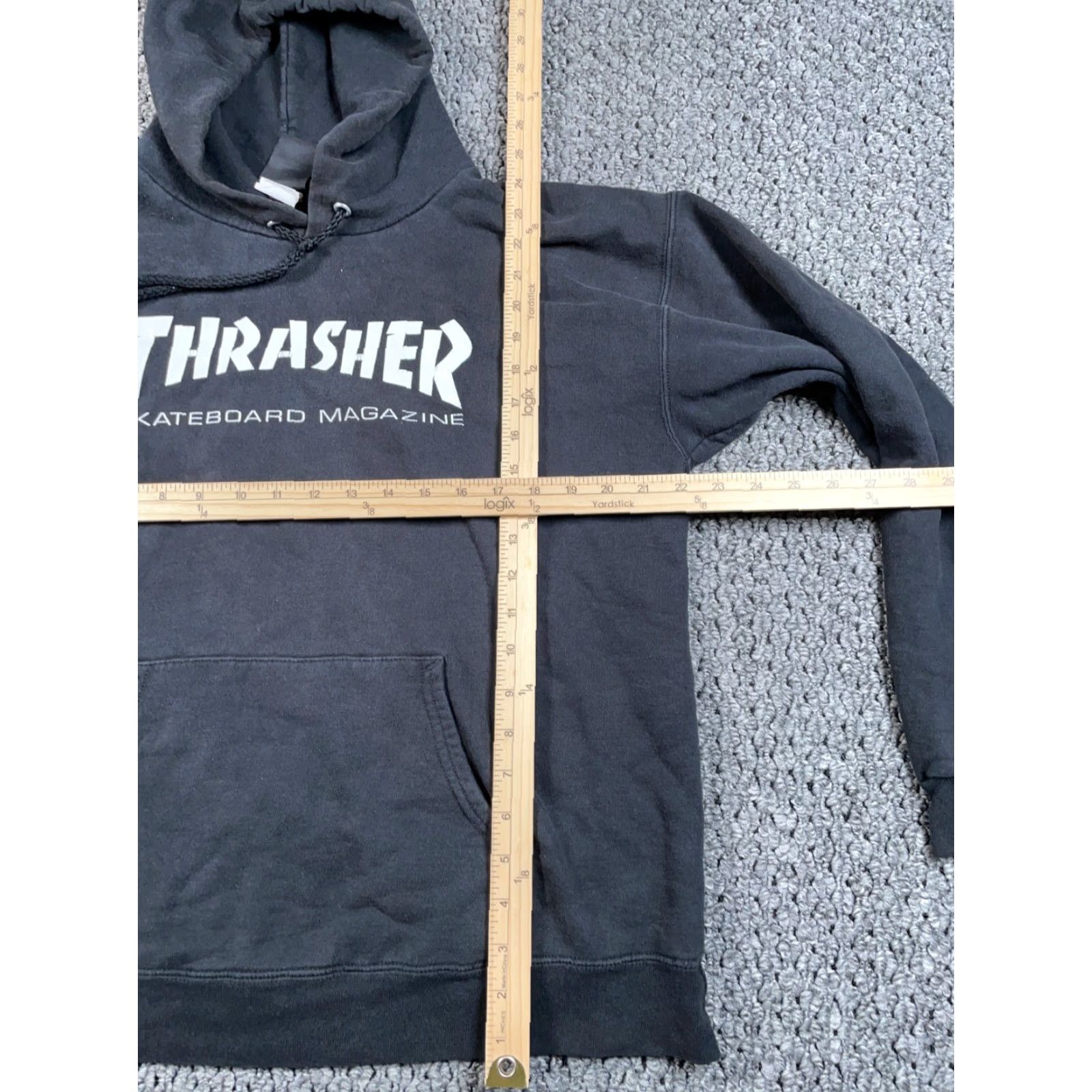 Thrasher VINTAGE Thrasher Hoodie Graphic Print Black Adult Medium Distressed 90s Mens Size US M / EU 48-50 / 2 - 6 Thumbnail