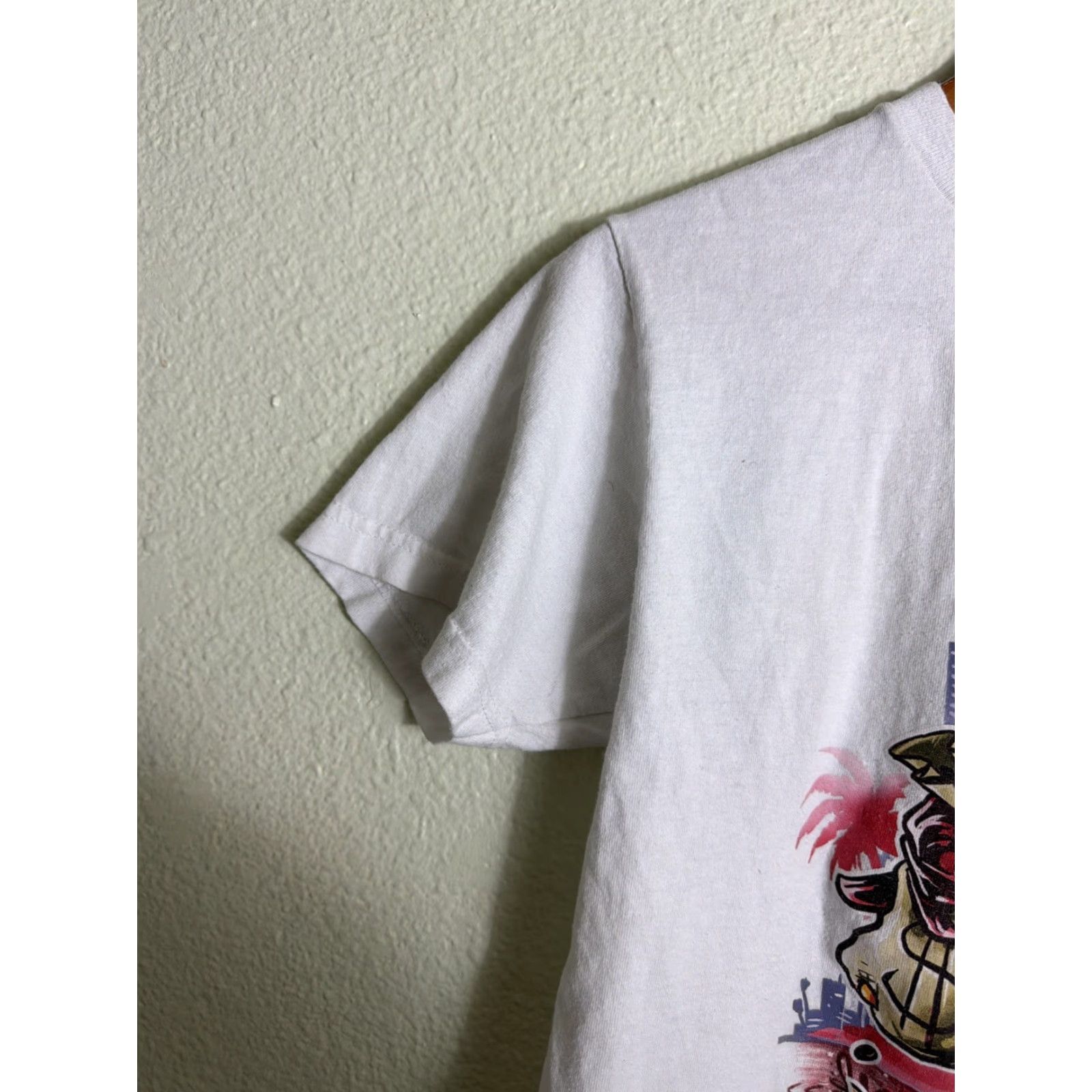 DGK **DGK Women's White Flamingo Short Sleeve T-Shirt Size S** User: **DGK Women's Small White Flamingo Short Sleeve T-Shirt** Size S / US 4 / IT 40 - 2 Thumbnail