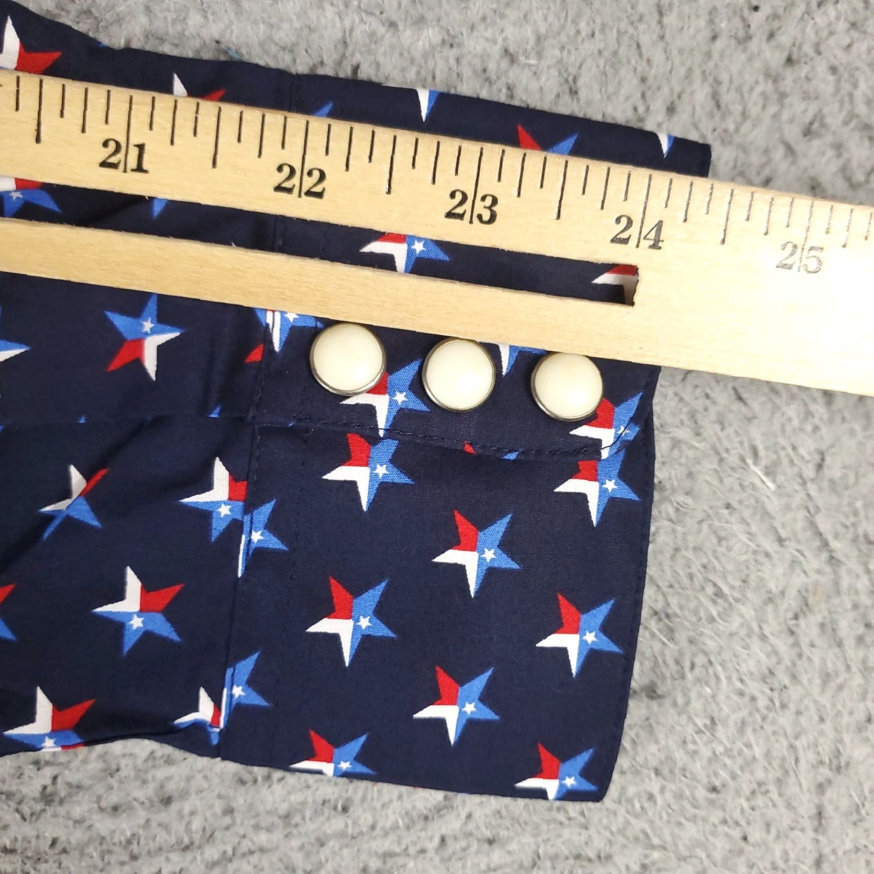 Ariat Shirt Mens Small Blue Western Pearl Snap Button Long Sleeve Star Print?