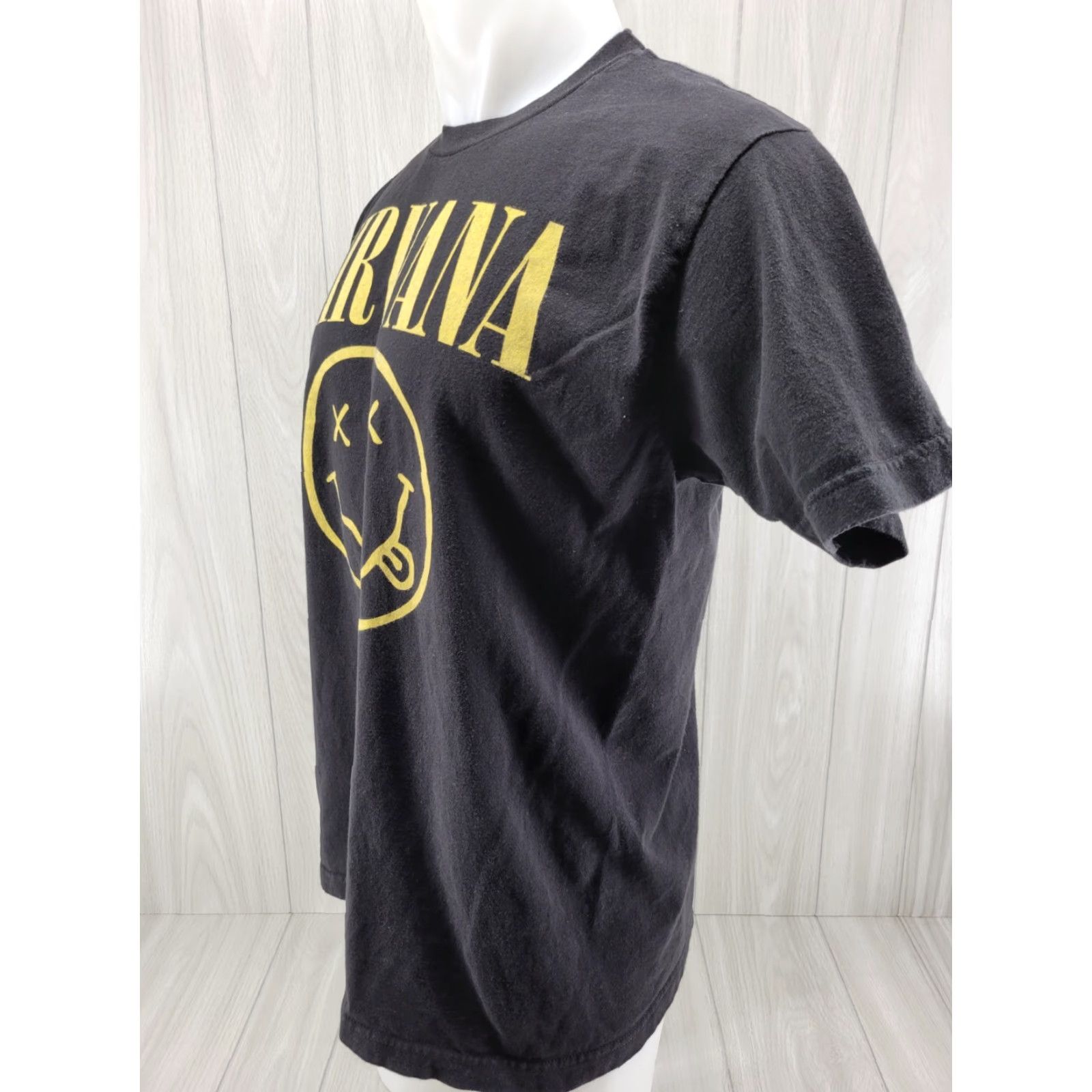 Tultex VINTAGE Nirvana Smiley Face T Shirt Tee Large Size US L / EU 52-54 / 3 - 4 Thumbnail