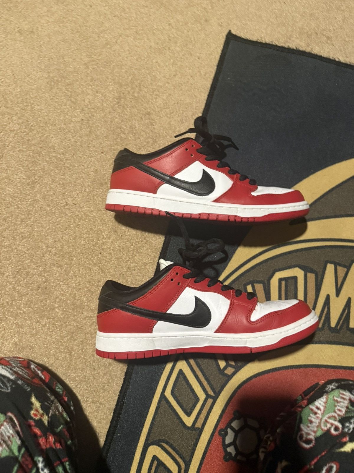 Nike SB Dunk Low Chicago Size 9