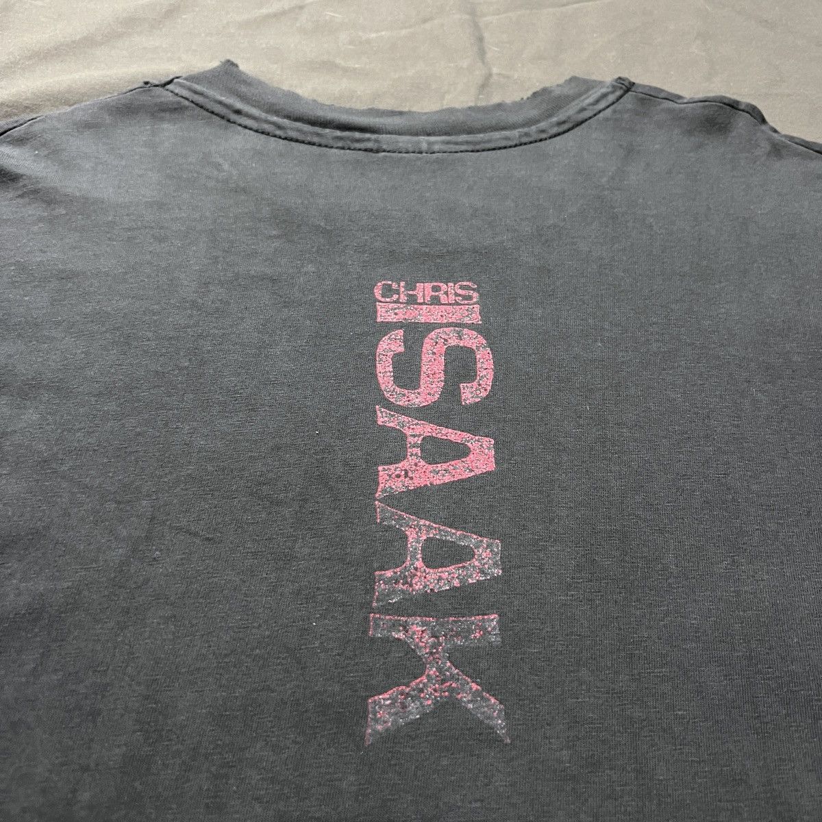 Vintage Vintage 90s Chris Isaak Rockabilly Promo Tee Thrashed Faded Size US XL / EU 56 / 4 - 15 Thumbnail