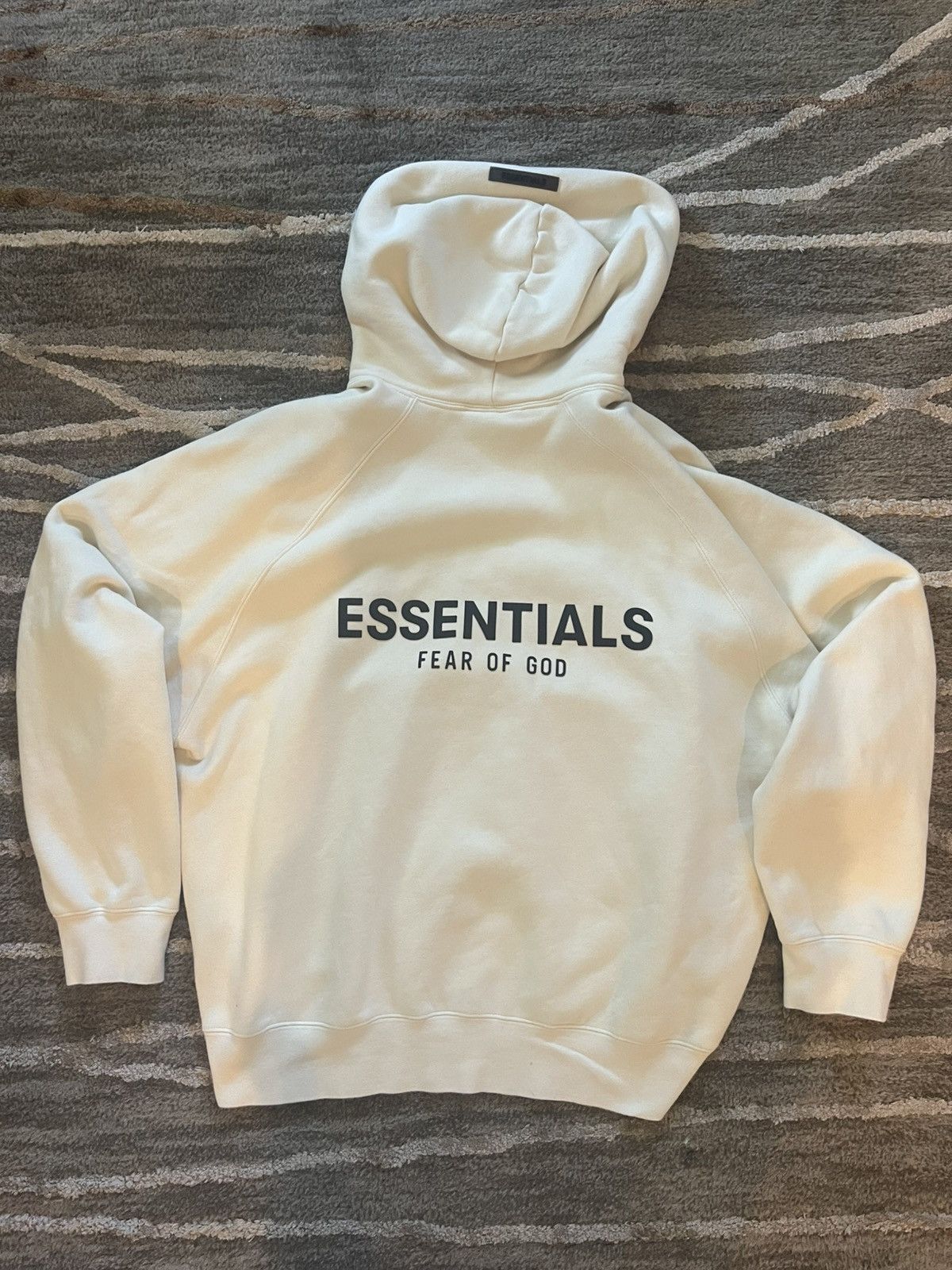 Essentials Fear of God Essentials Hoodie (rare back logo variant) Size US L / EU 52-54 / 3 - 1 Thumbnail