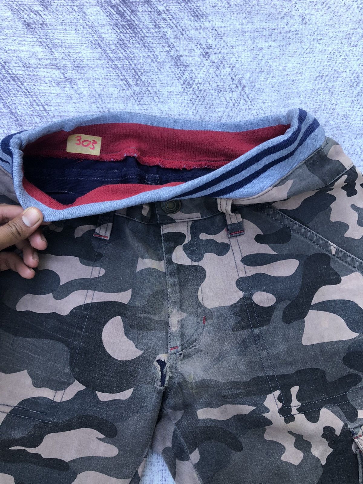 Designer × Japanese Brand Stretch Waist Multipocket Cargo Pants Military Pattern Size US 26 / EU 42 - 9 Thumbnail