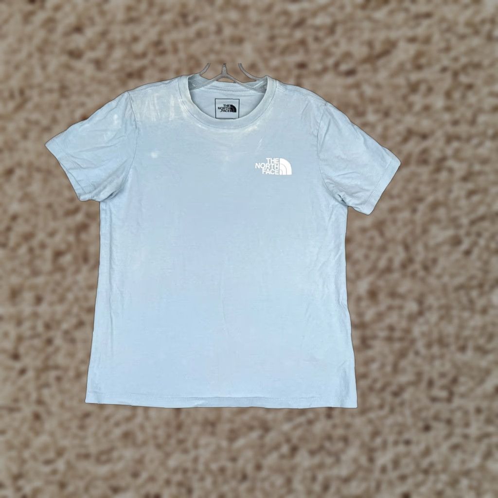 The North Face The North Face Shirt Women Small Blue Short Sleeve Crew Neck 100% Cotton READ Size S / US 4 / IT 40 - 1 Thumbnail