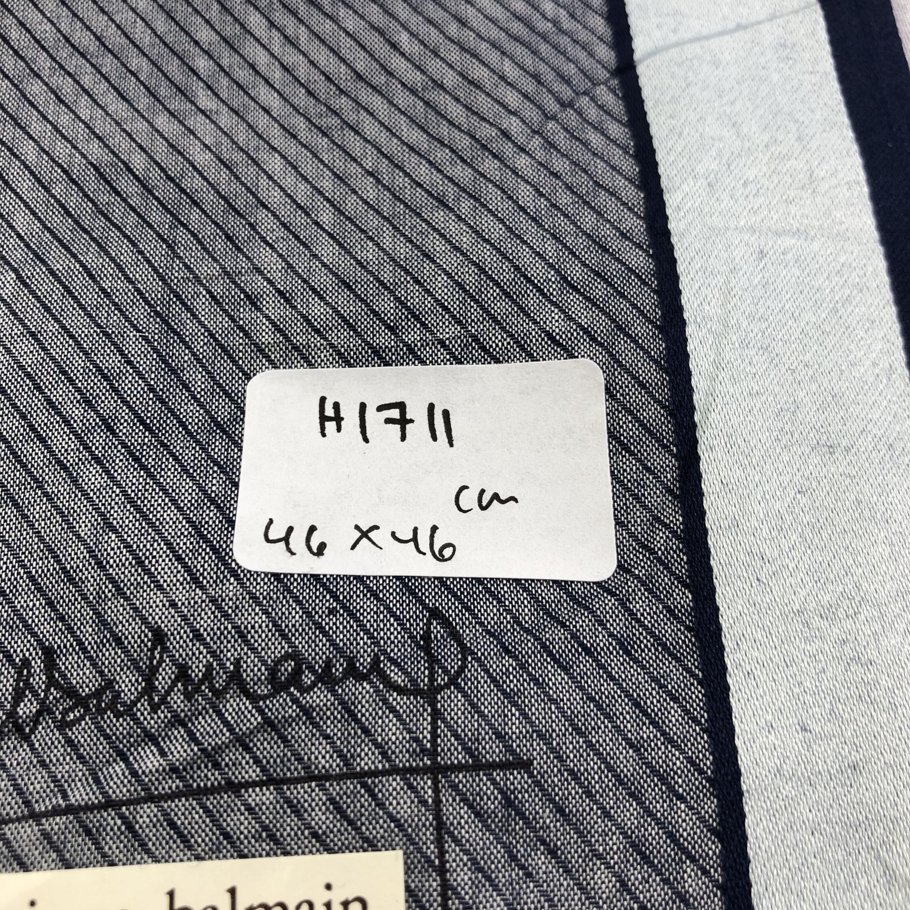Pierre Balmain × Vintage Pierre Balmain Handkerchief Neckerchief Bandana H1711 Size ONE SIZE - 5 Thumbnail