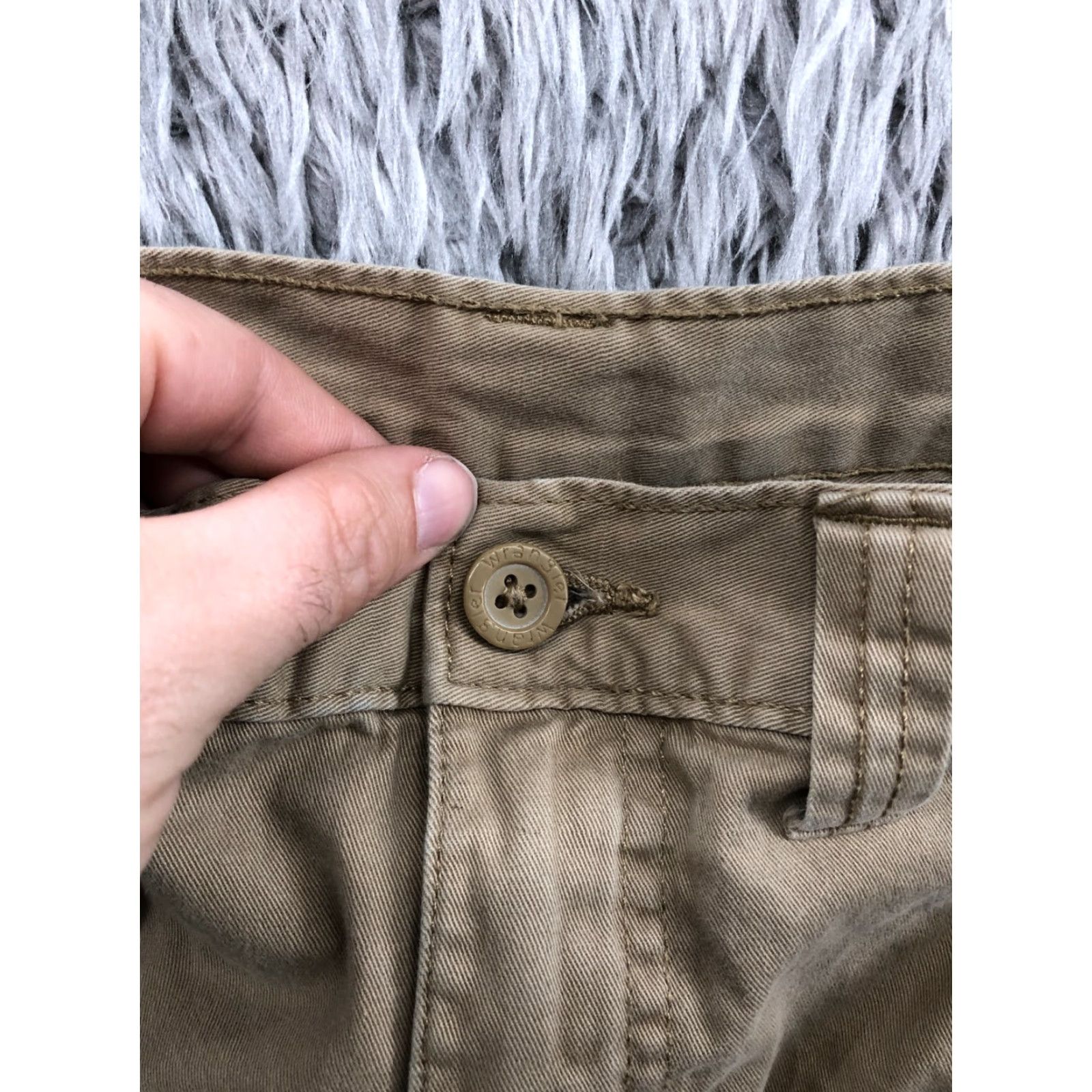 Wrangler Wrangler Cargo Shorts Mens Size 48 Mid Rise Medium Wash Beige Size US 32 / EU 48 - 7 Thumbnail