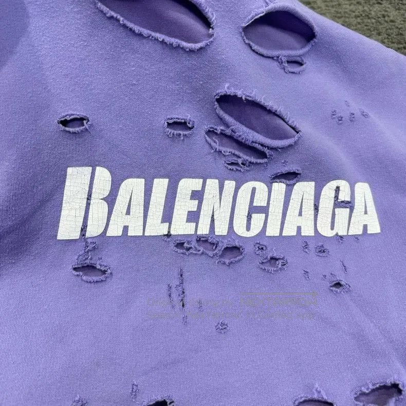 Balenciaga Balenciaga Distressed Logo Purple Hoodie. Size US XS / EU 42 / 0 - 3 Thumbnail
