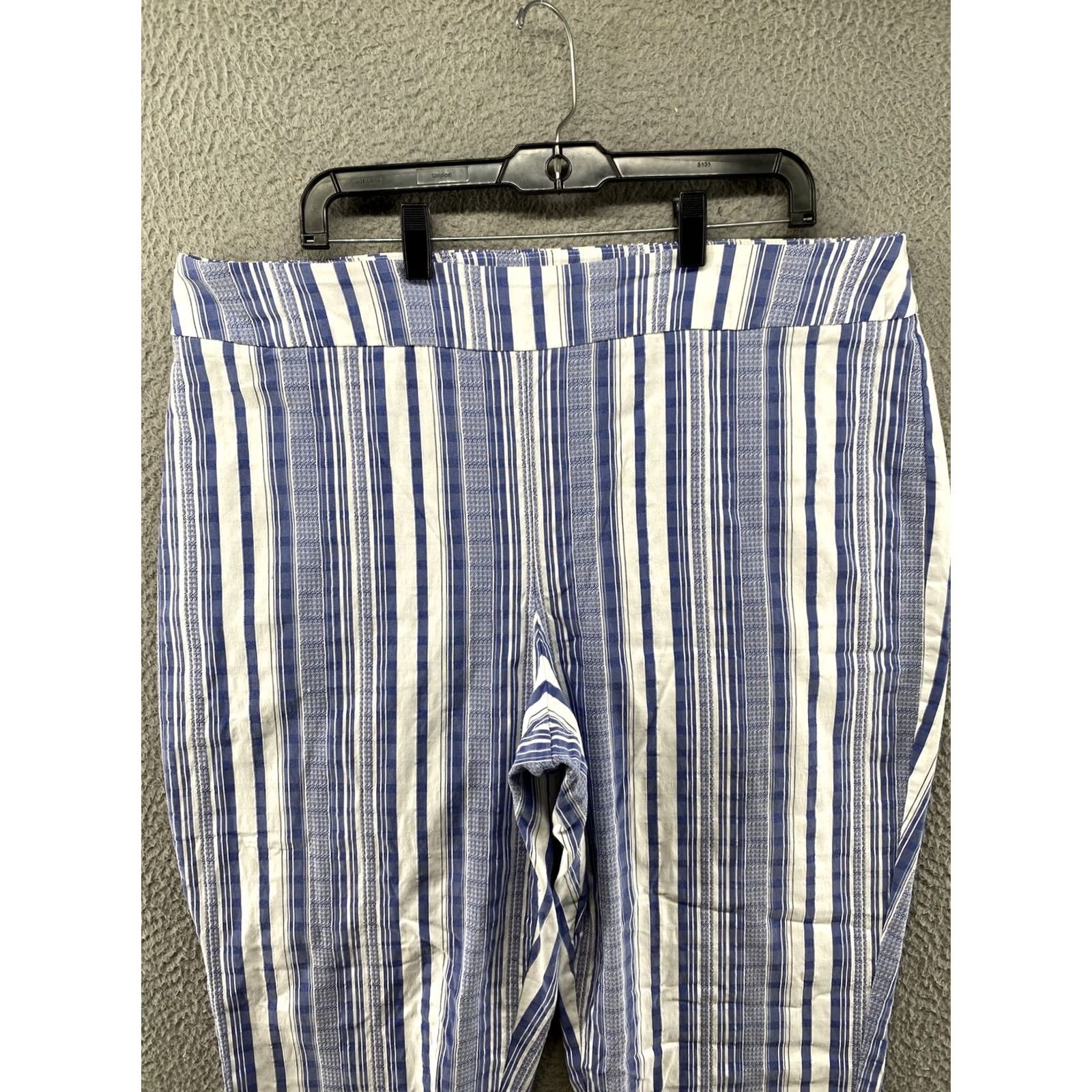 Vintage Est 1946 Women’s Rayon Blend Striped Wide Leg Ankle Boho Pants 22W Plus Size Size 40" / US 18 - 3 Thumbnail