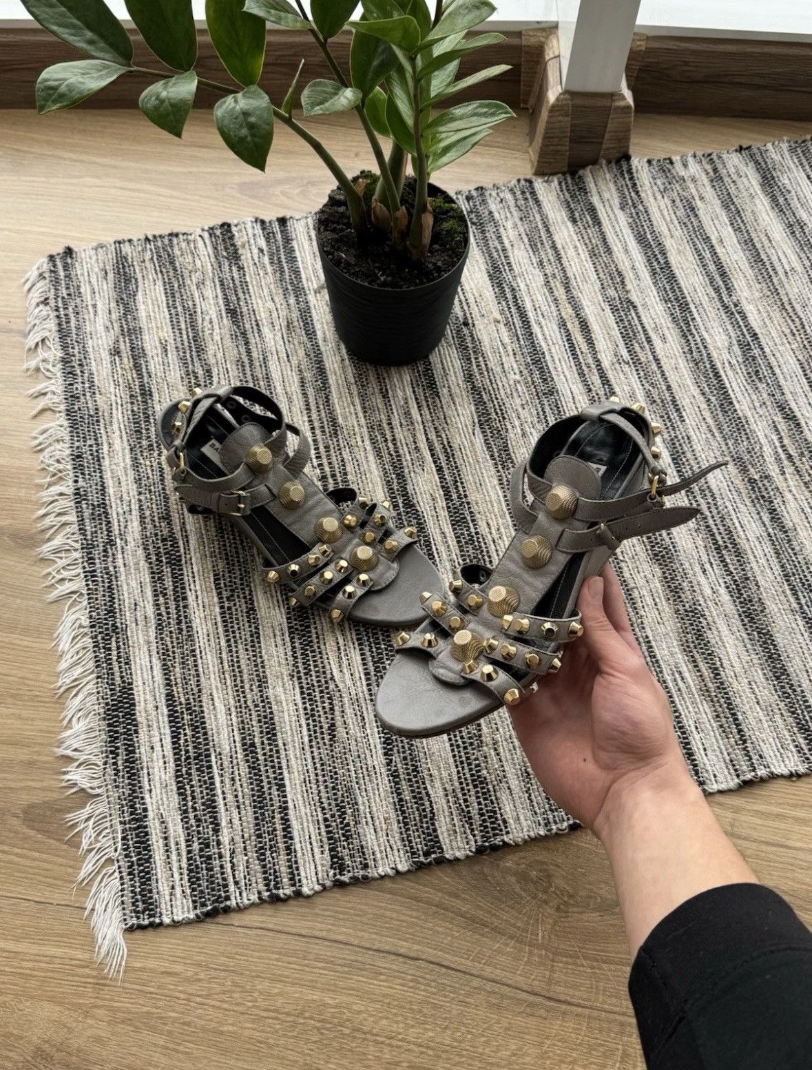 Balenciaga Balenciaga Gris Pyrite Studded Sandals Lambskin Womans 39 Size US 9 / IT 39 - 1 Thumbnail
