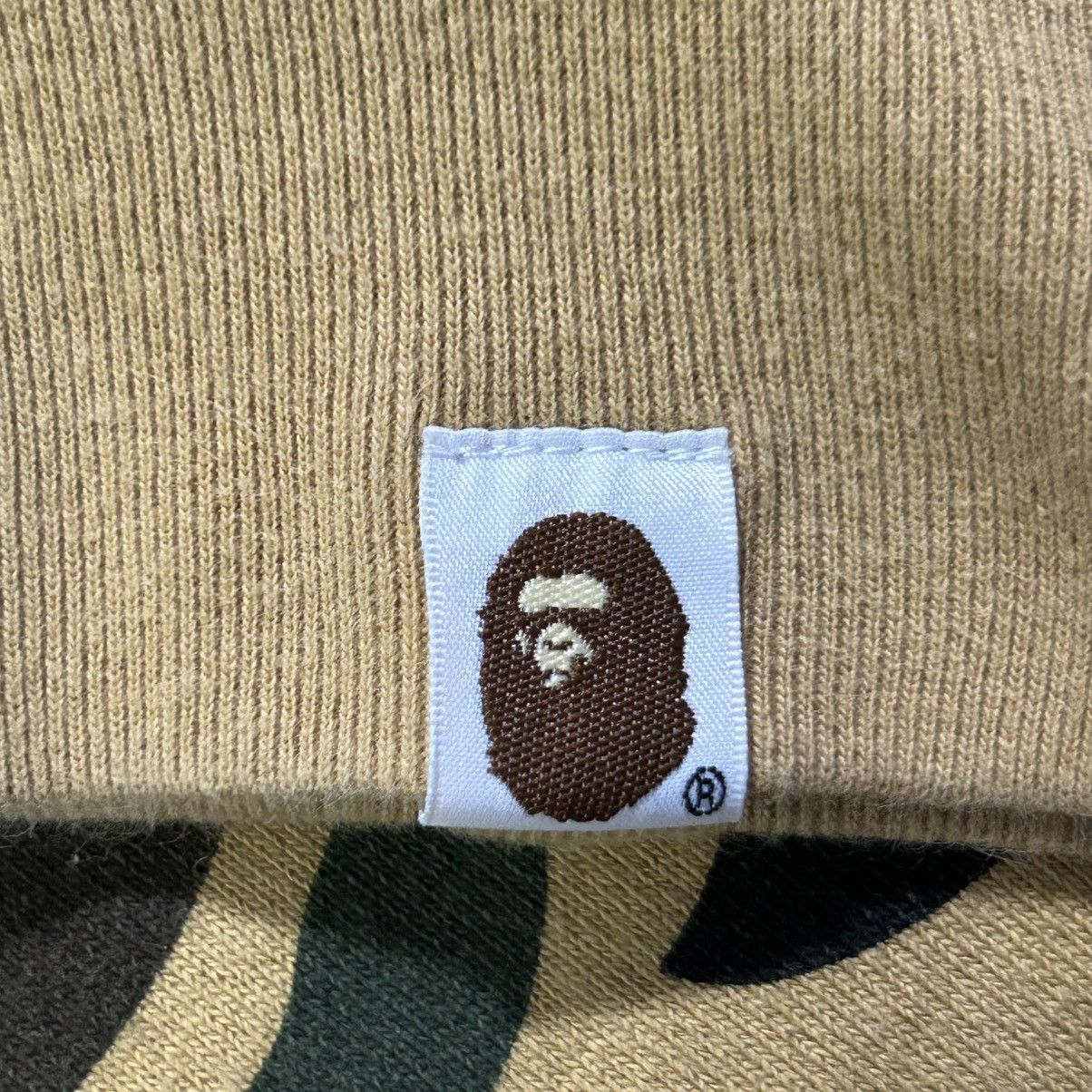 Bape BAPE 1st Camo White Shark Sweatshirt Size US M / EU 48-50 / 2 - 8 Thumbnail