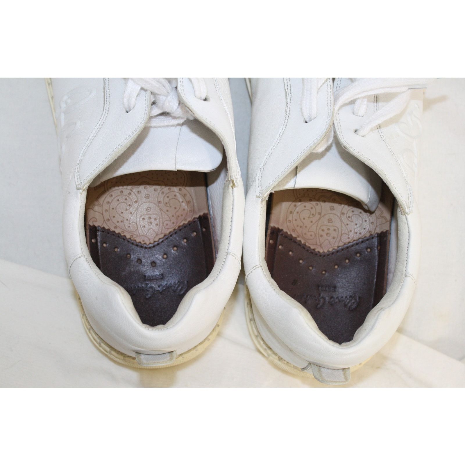 Robert Graham Robert Graham Sneakers Mens 10 White Leather Woven Toe Size US 10 / EU 43 - 9 Thumbnail