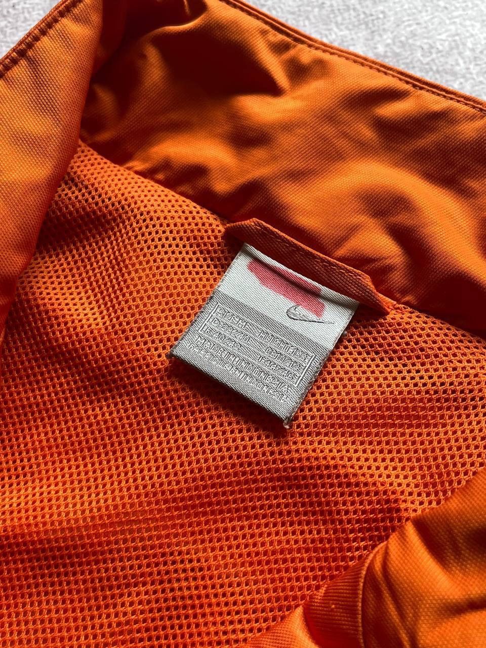 Nike Vintage Nike Swoosh Nylon Olympic Jacket Y2K M Size US S / EU 44-46 / 1 - 12 Thumbnail