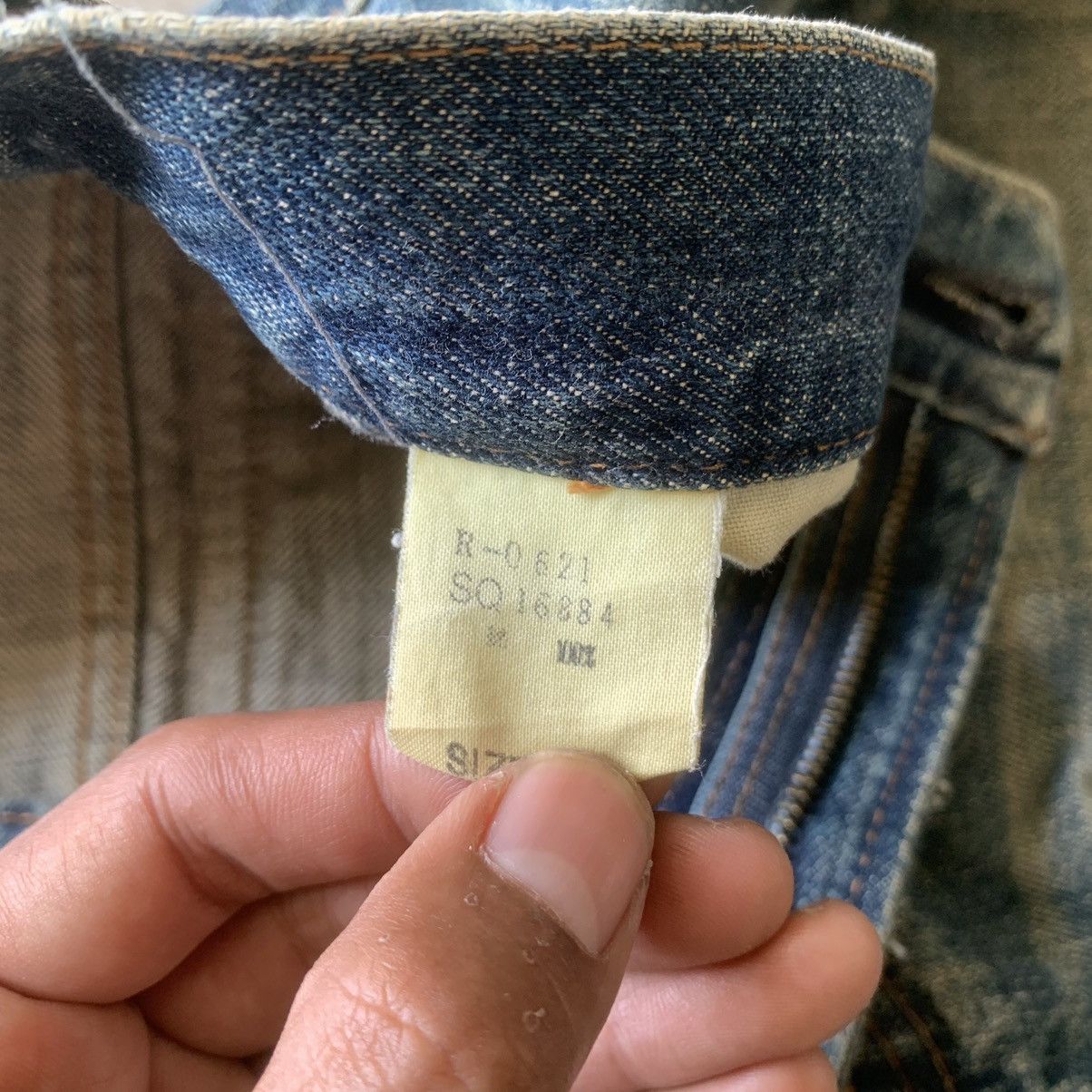 Tornado Mart RNA Inc. whiskers fading Jeans Size US 32 / EU 48 - 8 Thumbnail