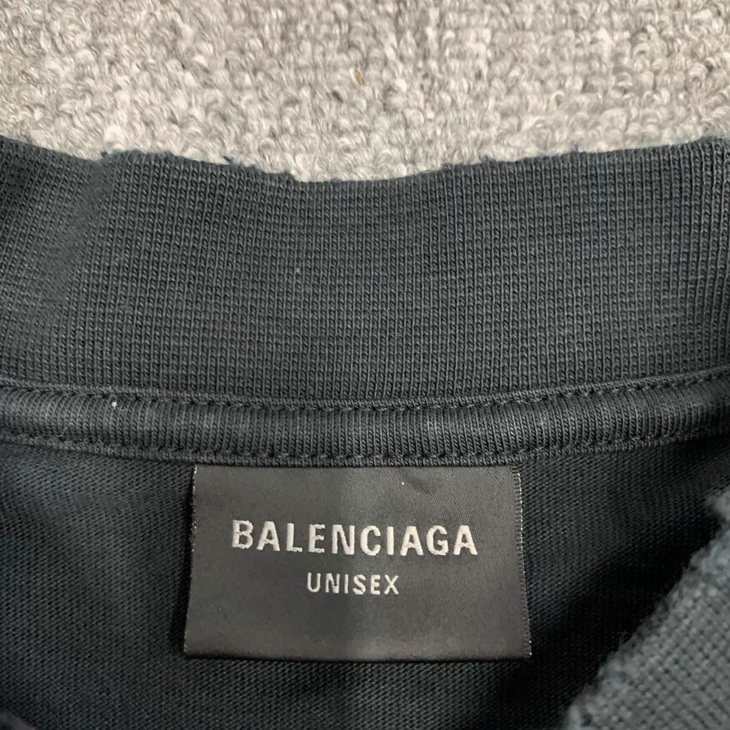 Balenciaga Balenciaga Distressed Faded Logo Black SS Tee S 95New Size US S / EU 44-46 / 1 - 6 Thumbnail
