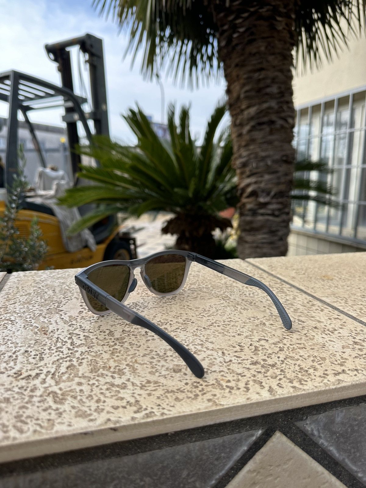 Oakley Oakley Frogskins Sunglasses USA Size ONE SIZE - 3 Thumbnail