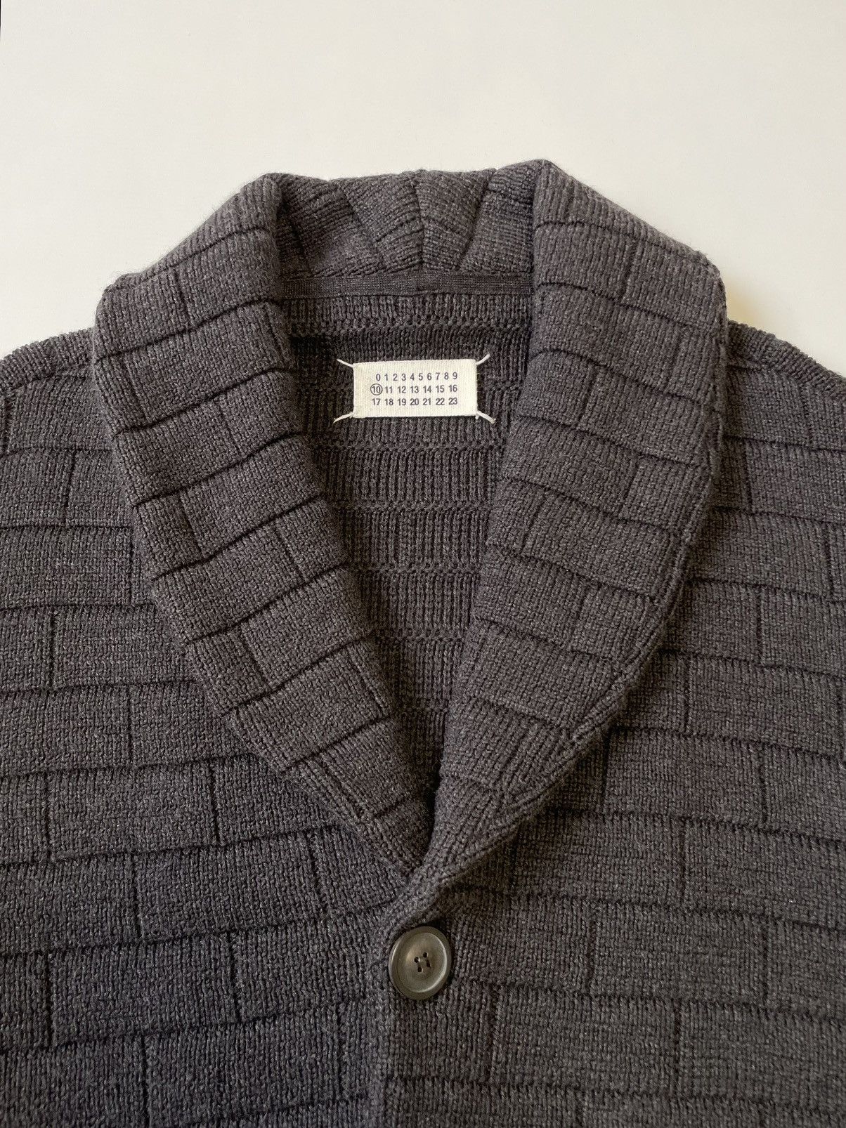Maison Margiela A/W 08 ‘Shawl Collar’ Grey Wool Cardigan Size US XL / EU 56 / 4 - 3 Thumbnail