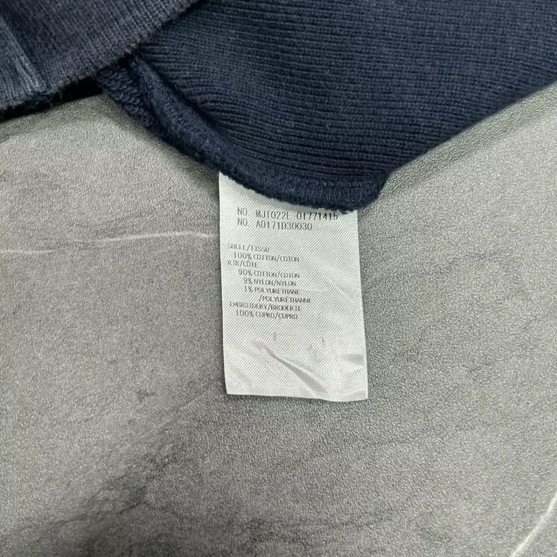 Thom Browne Thom Browne size4 Dark blue embroidered shark zipper cap Size US XL / EU 56 / 4 - 5 Thumbnail