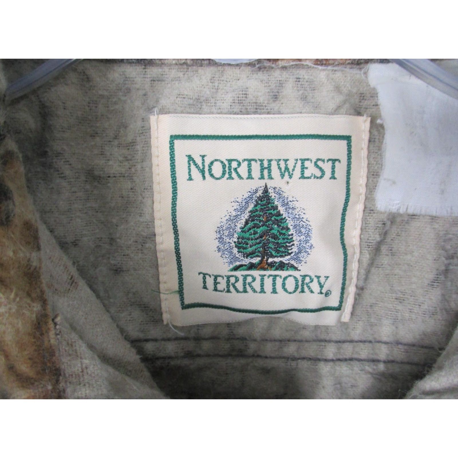 Vintage VINTAGE Northwest Territory Shirt Mens Medium Camouflage Camo Flannel Button-Up Hunting All Seasons Pockets Brown Cotton Polyester Size US M / EU 48-50 / 2 - 3 Thumbnail