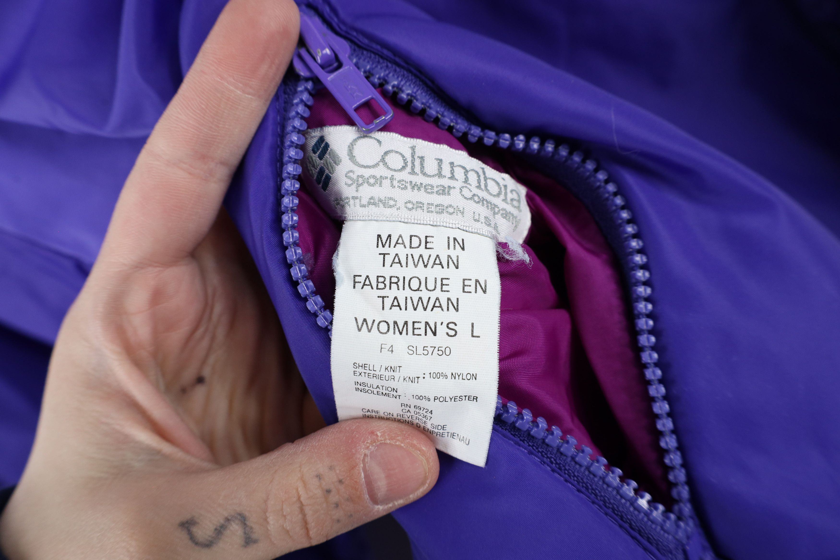 Columbia × Vintage Vintage 90s Columbia Reversible Puffer Bomber Jacket Size L / US 10 / IT 46 - 5 Thumbnail