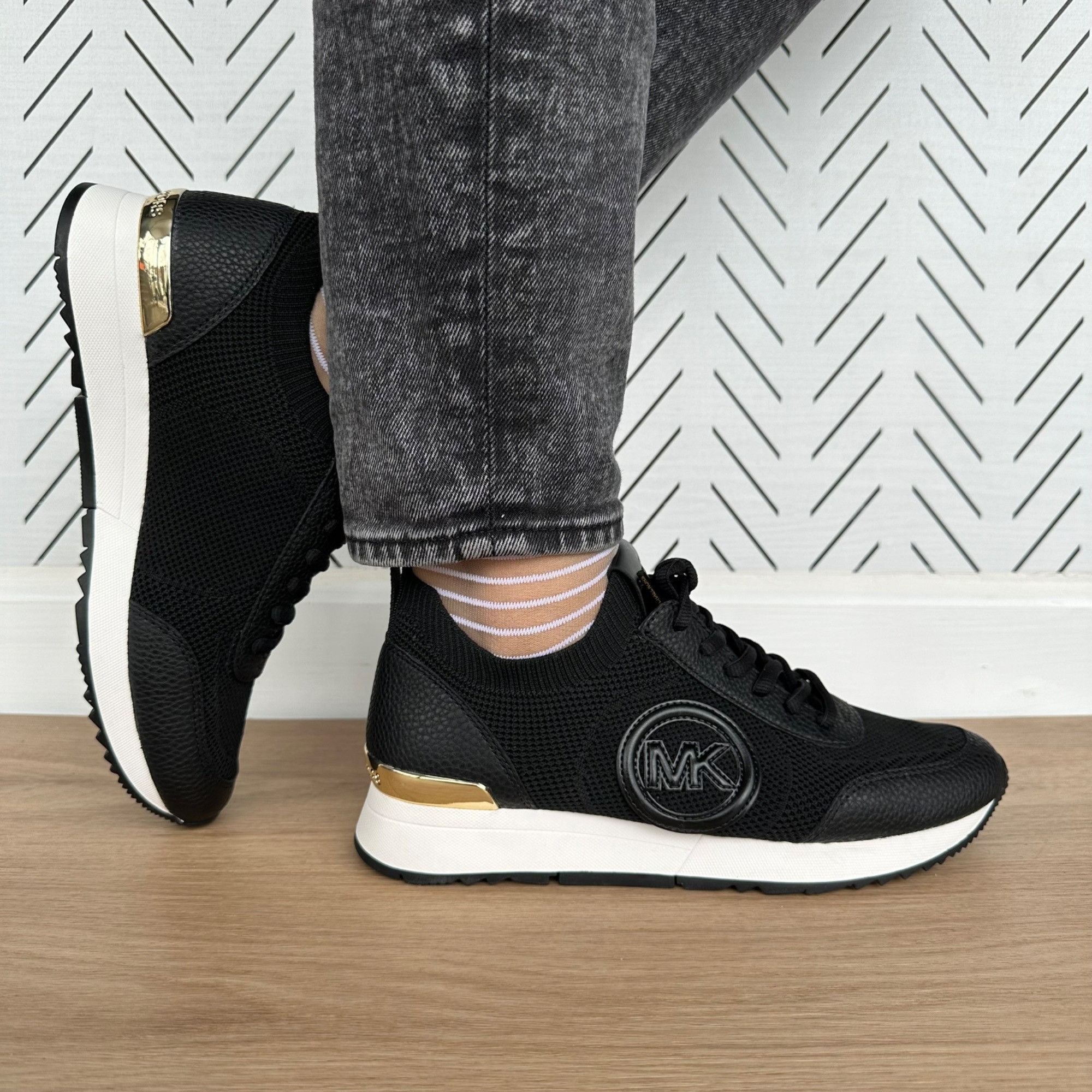 image of New Size 6 Women's Shoes Michael Kors Jenkins Knit Trainer B in Black