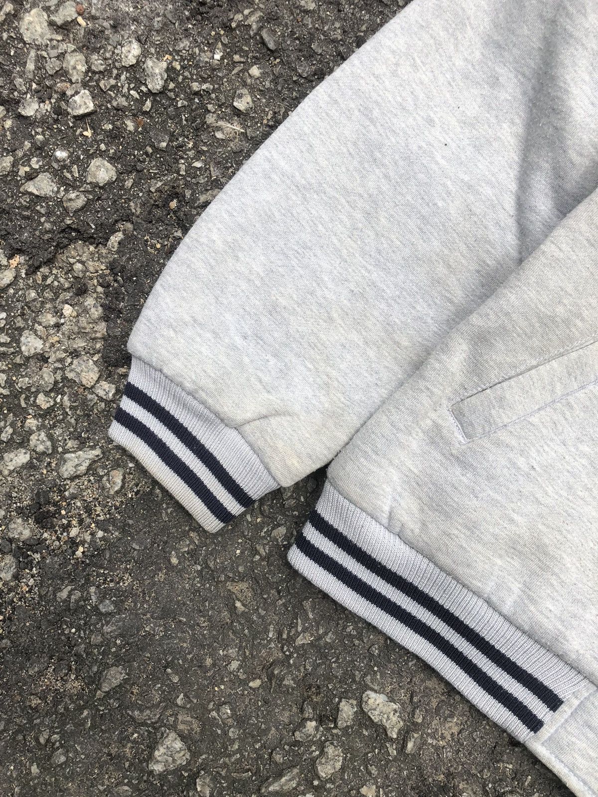 Vintage Vintage Converse Spellout Fullzipper Hoodie Jacket Size US L / EU 52-54 / 3 - 10 Thumbnail