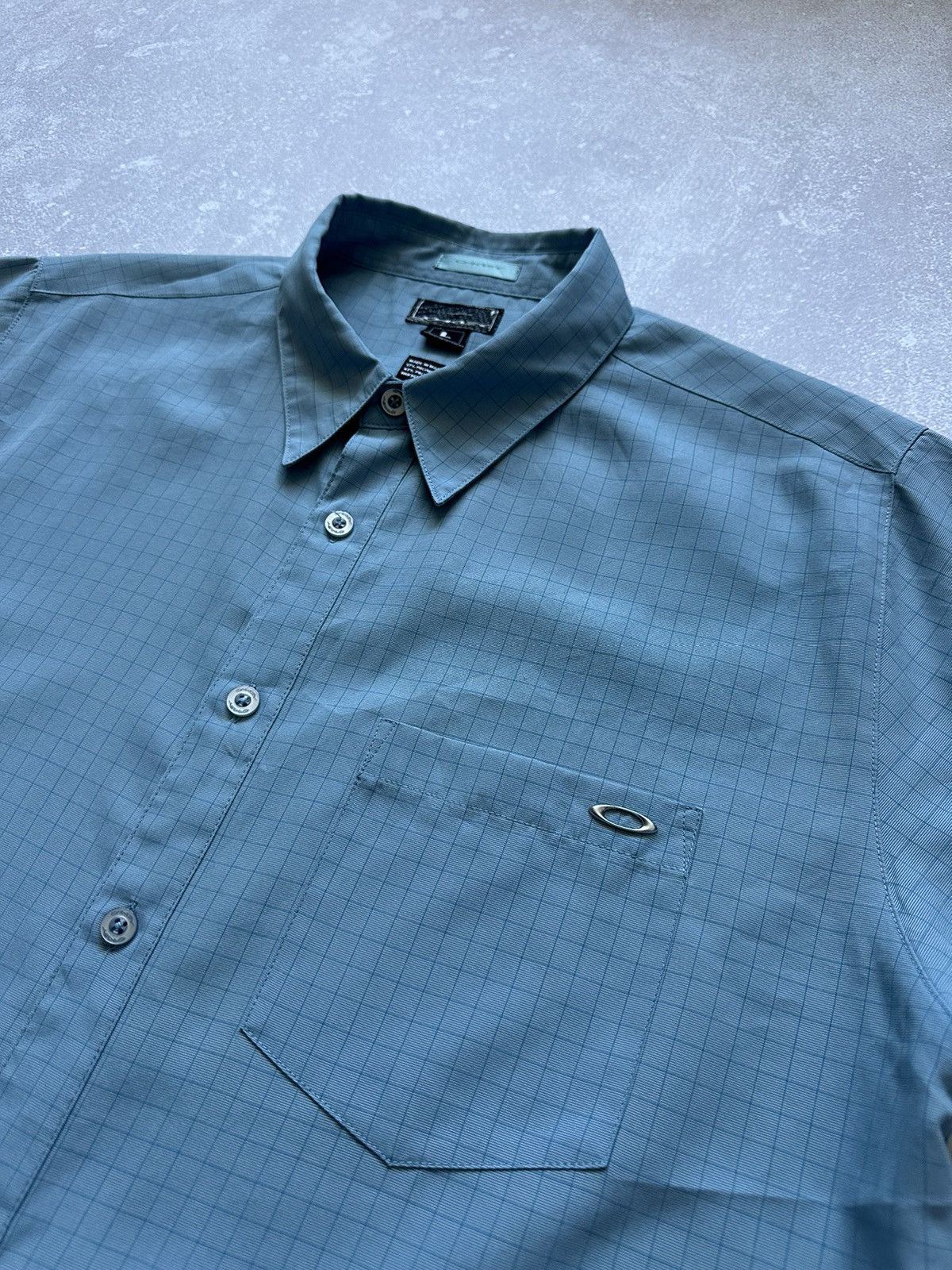 Oakley × Vintage Oakley Shirts button up short sleeve vintage size L Size US L / EU 52-54 / 3 - 4 Thumbnail