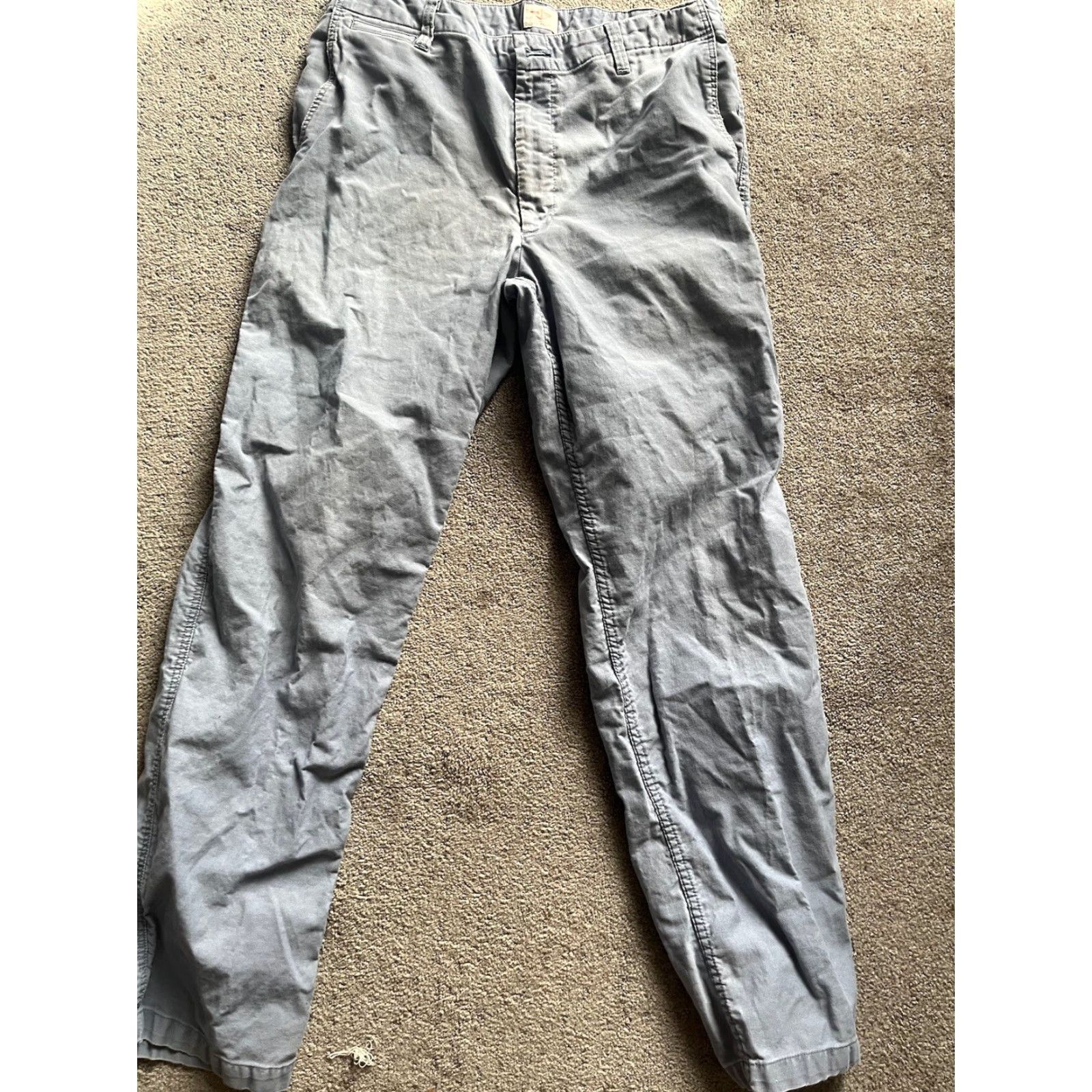 Dockers DOCKERS Classic Fit Chino Pants Mens Size 33x32 Gray Flat Front Regular Size US 33 - 3 Thumbnail