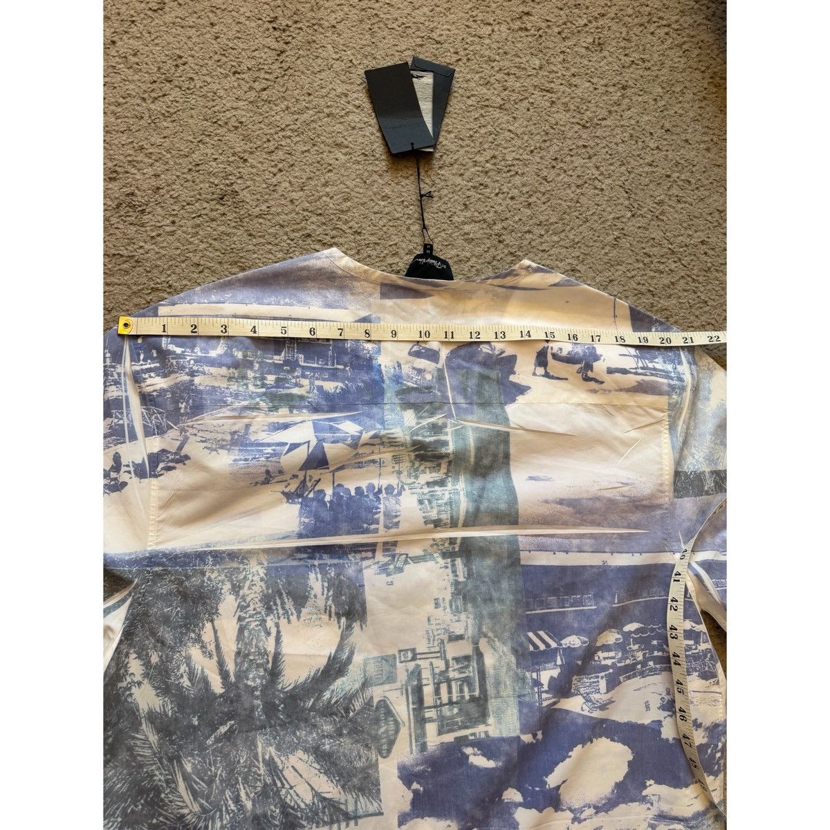 3.1 Phillip Lim 3.1 PHILLIP LIM BOXY POSTCARD PRINT WOVEN TOP Size US M / EU 48-50 / 2 - 22 Thumbnail