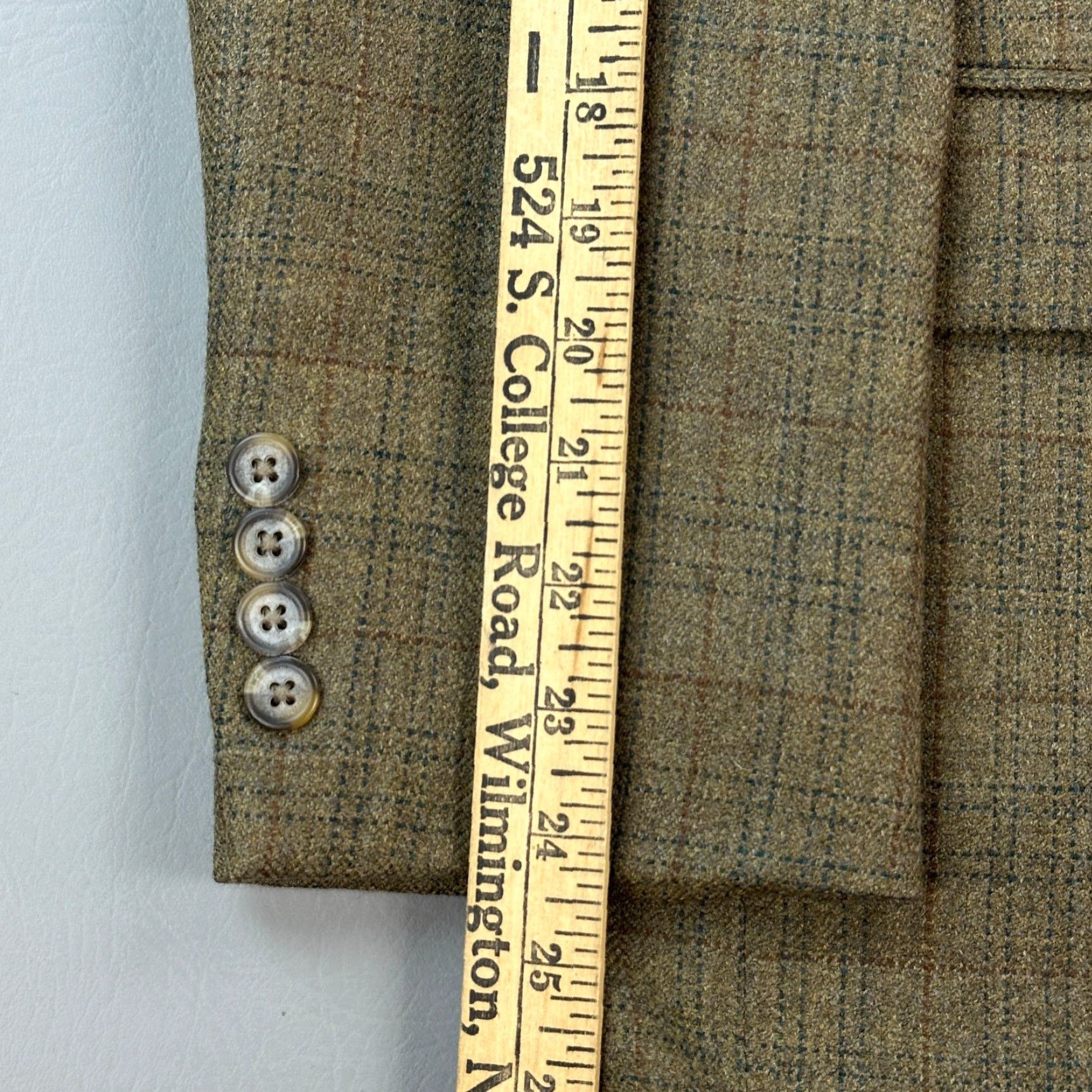 Ralph Lauren VINTAGE Ralph Lauren Chaps Blazer Mens 40R Tan Plaid Lambswool Sport Coat Jacket Size 40R - 4 Thumbnail