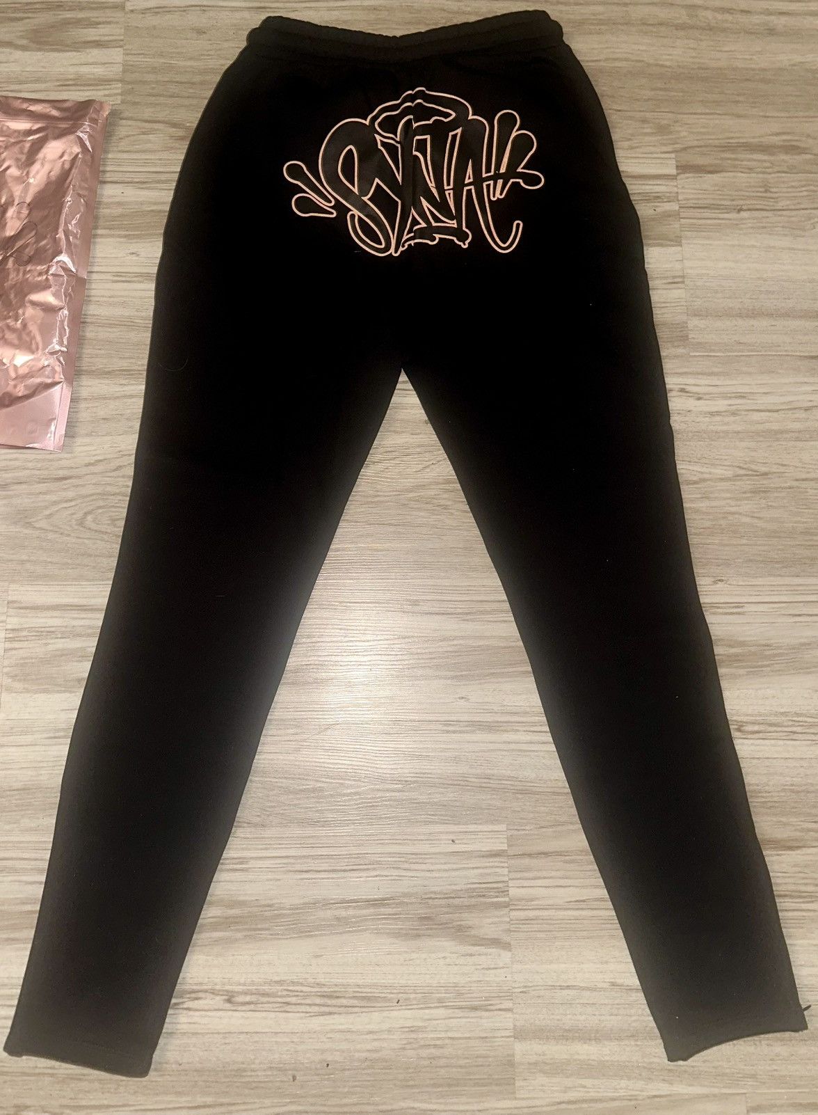 Other Syna World CRG Black Joggers Size Medium Size US 30 / EU 46 - 2 Thumbnail