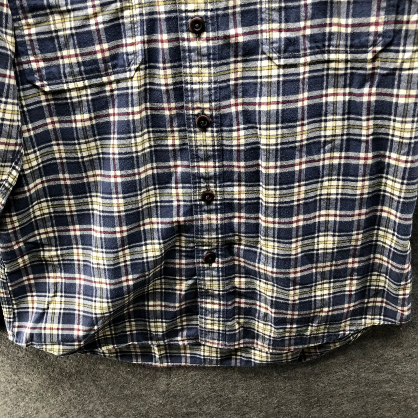 Eddie Bauer VINTAGE? No. Eddie Bauer Flannel Shirt Mens M Blue Plaid Relaxed Fit Utility Pockets Size US M / EU 48-50 / 2 - 4 Thumbnail