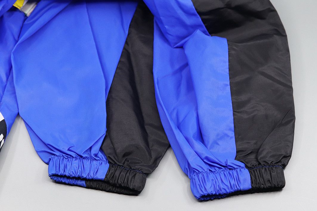 K-Way Vintage K-Way Ski Windbreaker Jacket 90s Racing Team L Size US L / EU 52-54 / 3 - 10 Thumbnail