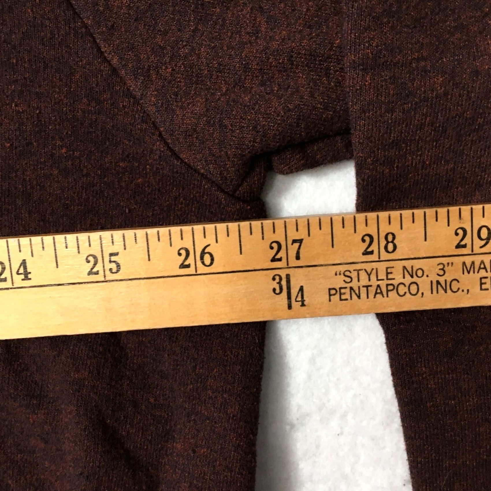 Gildan Colorado Hoodie Mens 2XL Pullover Fleece Sweatshirt BURGUNDY BROWN ripped Size US XXL / EU 58 / 5 - 6 Thumbnail