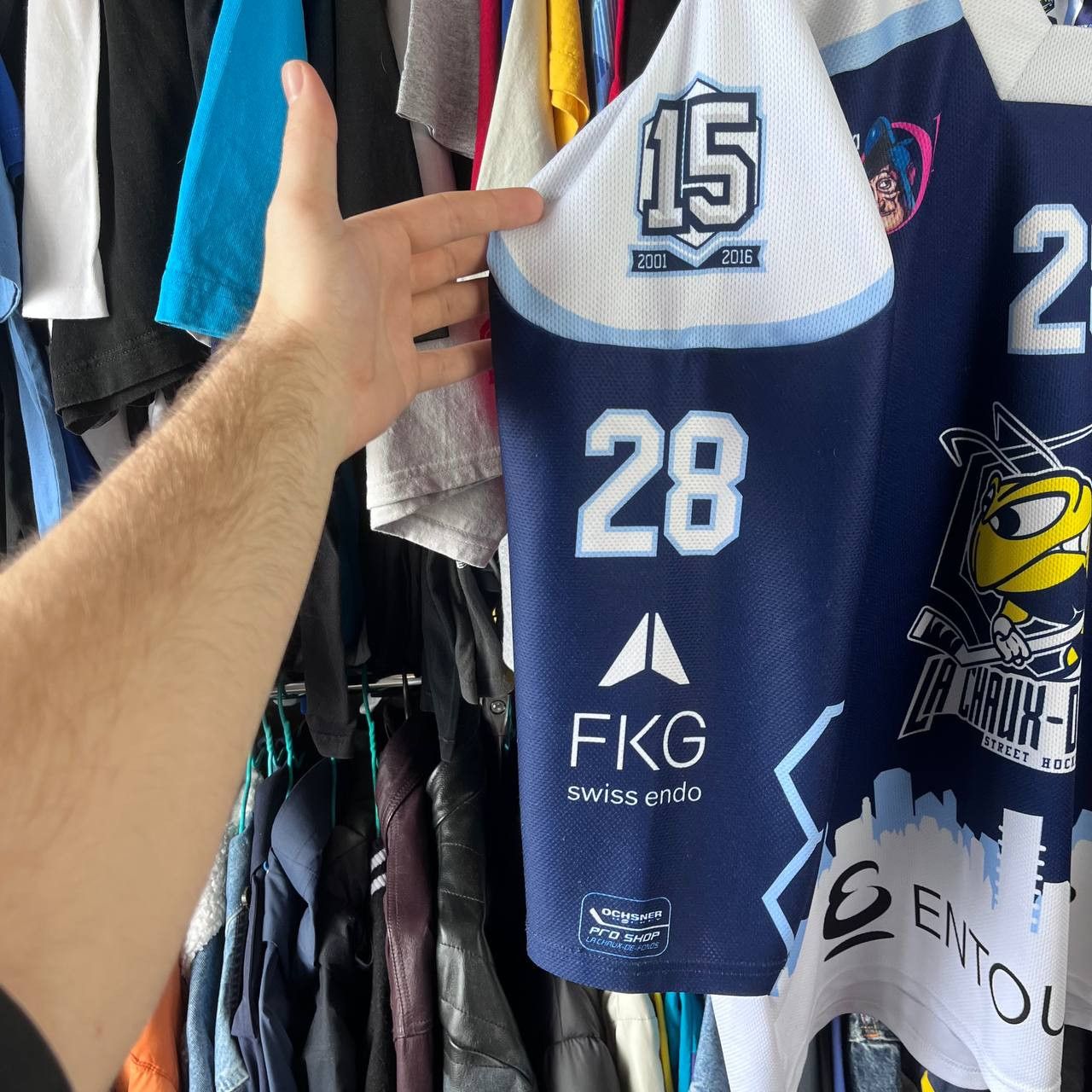 Other SHC La Chaux-de-Fonds Hockey Jersey #28 Zybach Size US M / EU 48-50 / 2 - 8 Thumbnail