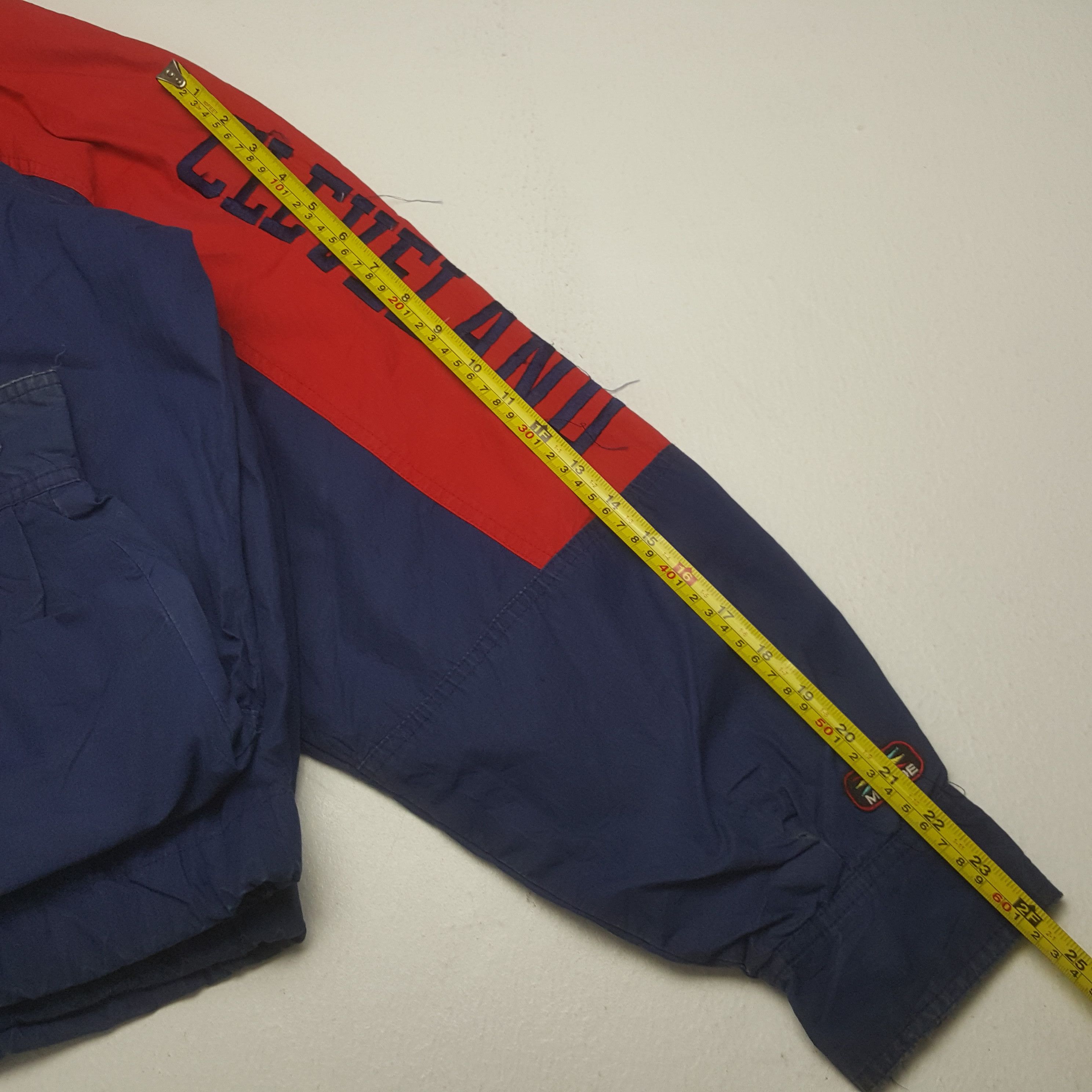 MLB Vintage Cleveland Indians Baseball Team Jacket C323N15 Size US XL / EU 56 / 4 - 7 Thumbnail