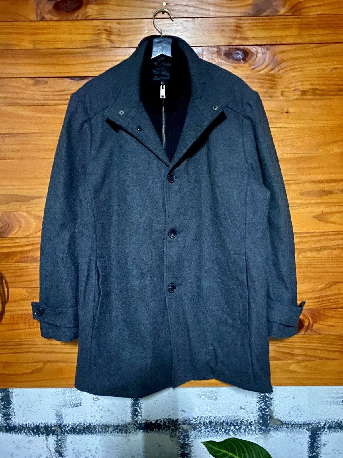 Andrew Marc Marc New York by Andrew Marc Charcoal Wool-Blend Overcoat Size US L / EU 52-54 / 3 - 3 Thumbnail