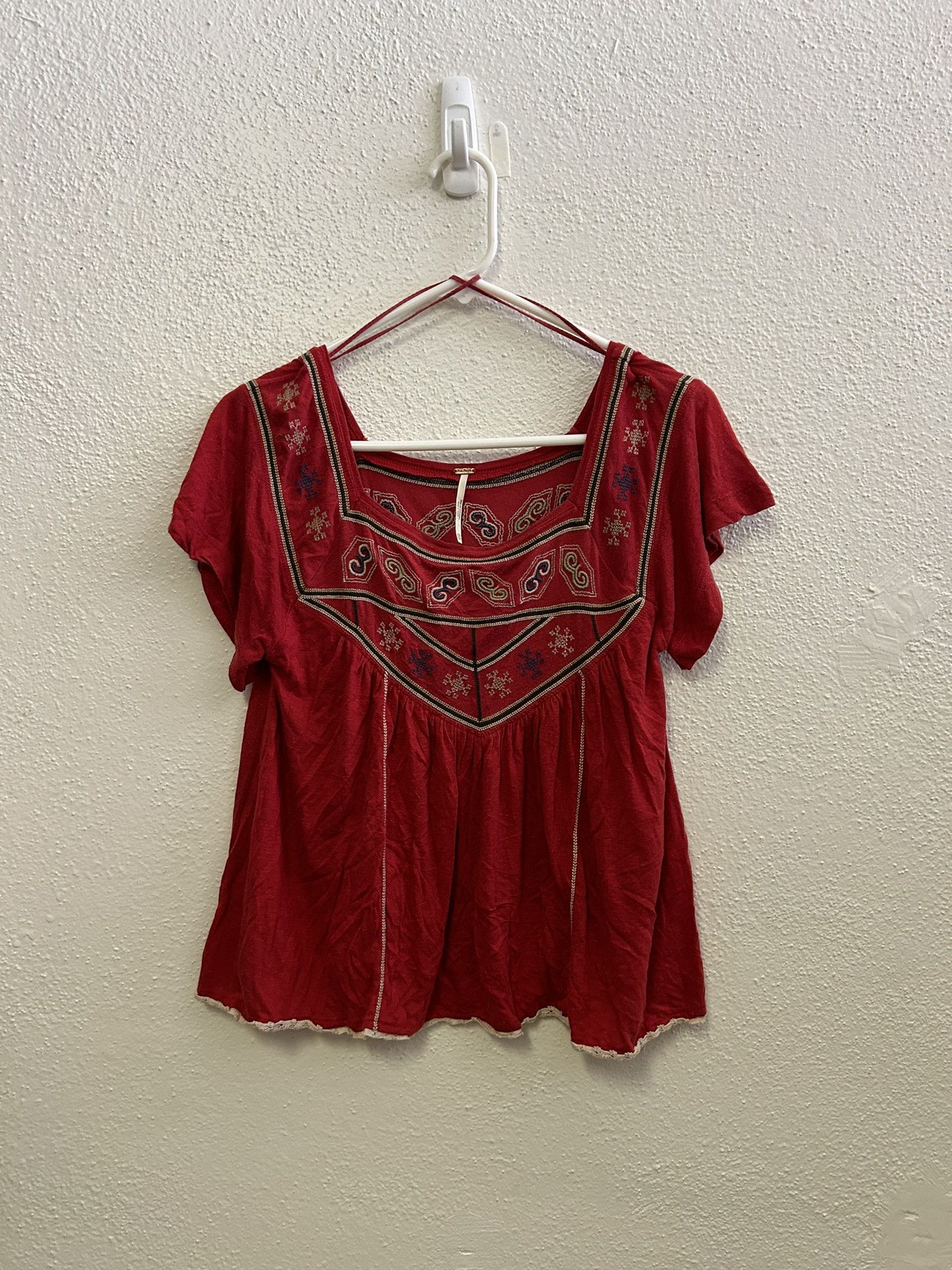 Free People FREE PEOPLE RED BOHO LAGENLOOK SHORT SLEEVE TOP SIZE XS Size XS / US 0-2 / IT 36-38 - 1 Thumbnail