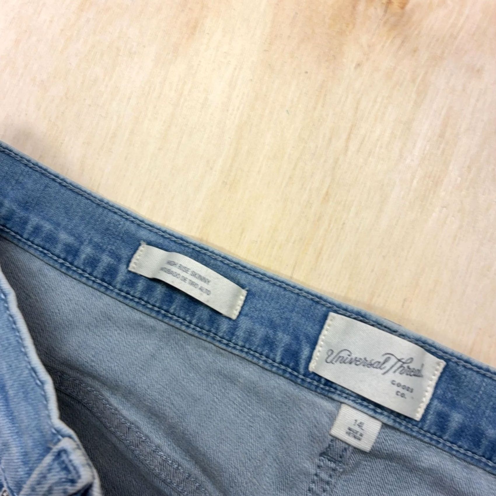 Vintage Universal Thread Skinny Jeans Womens 14L Light Wash Stretch Denim High Rise Size 36" / US 14 / IT 50 - 3 Thumbnail