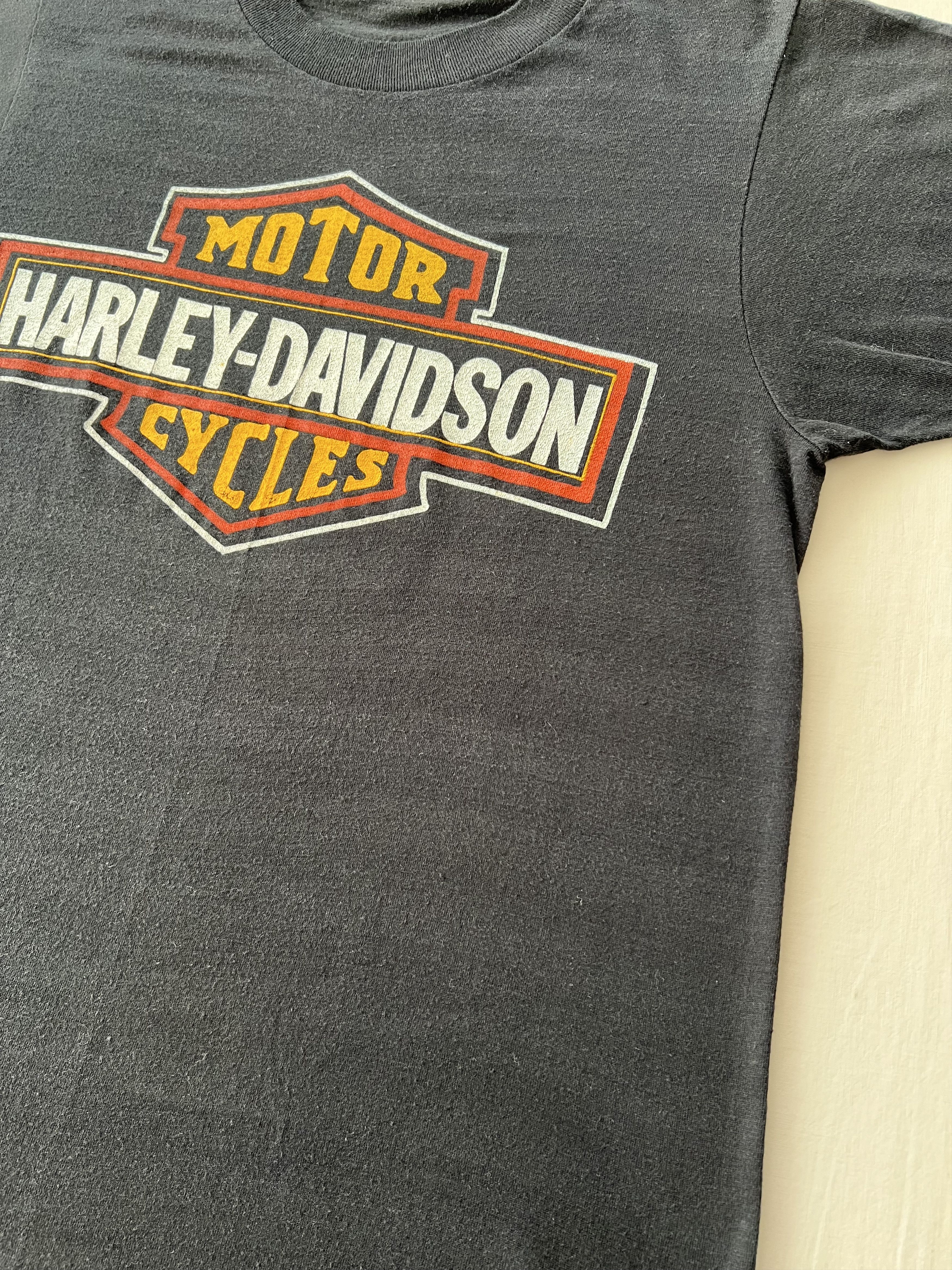 Harley Davidson Vintage 70s 80s Harley Davidson Oshkosh Wisconsin USA Tshirt Size US S / EU 44-46 / 1 - 9 Thumbnail