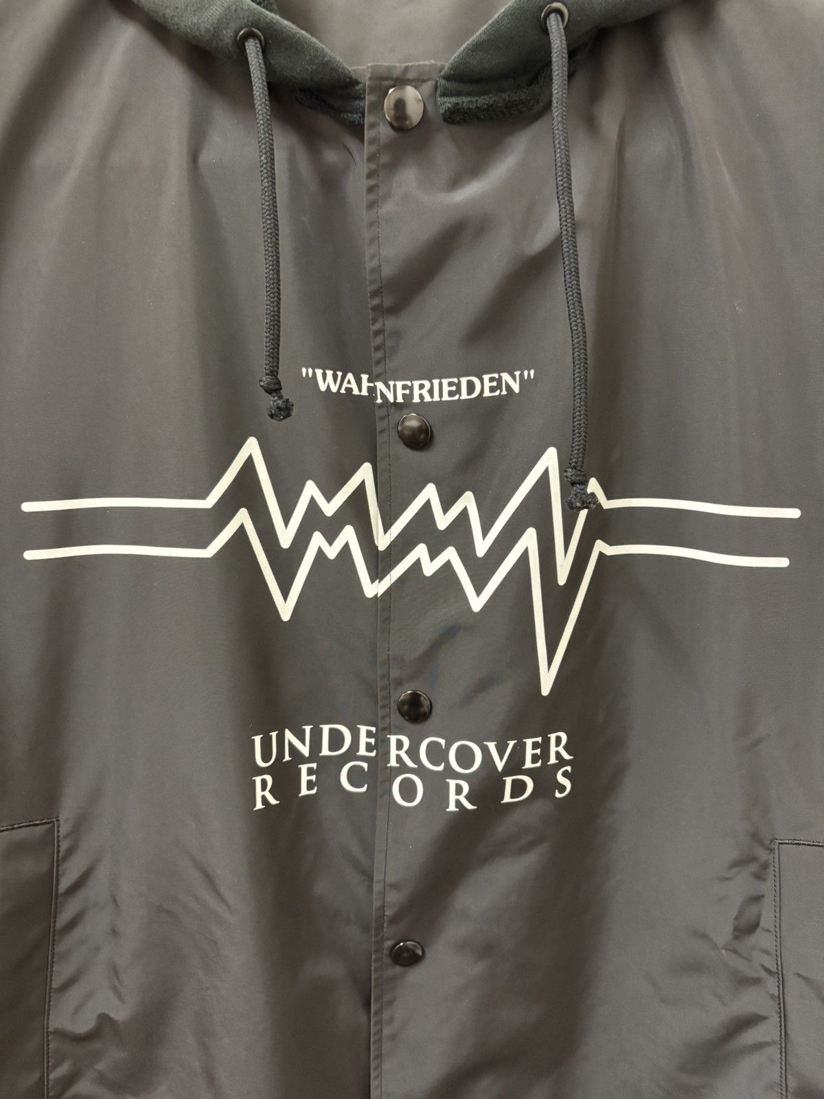 Undercover Hooded long nylon jacket Size US M / EU 48-50 / 2 - 2 Thumbnail