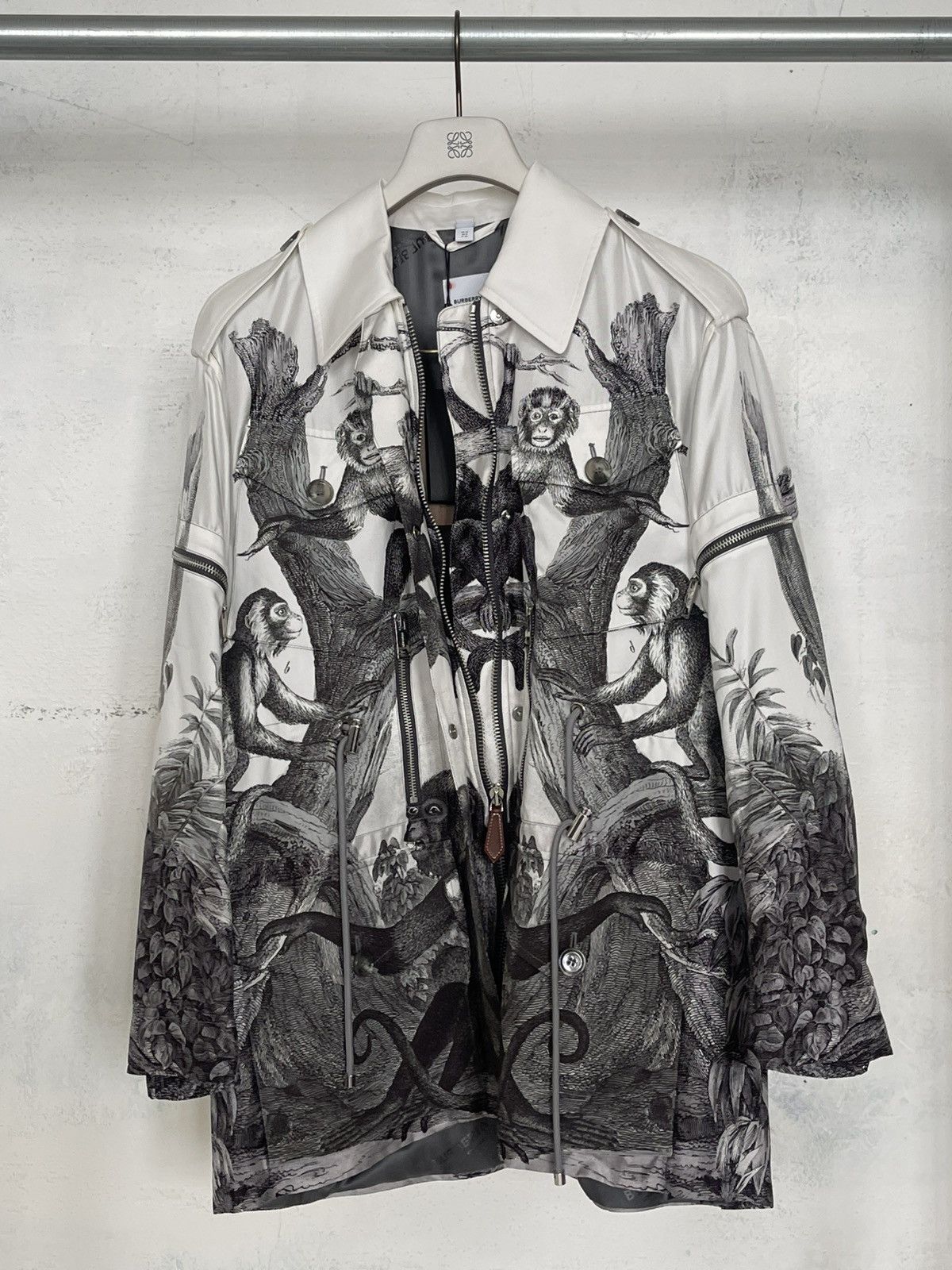 Burberry Burberry SS 2020 Runway Printed Jacket Size XL / US 12-14 / IT 48-50 - 6 Thumbnail