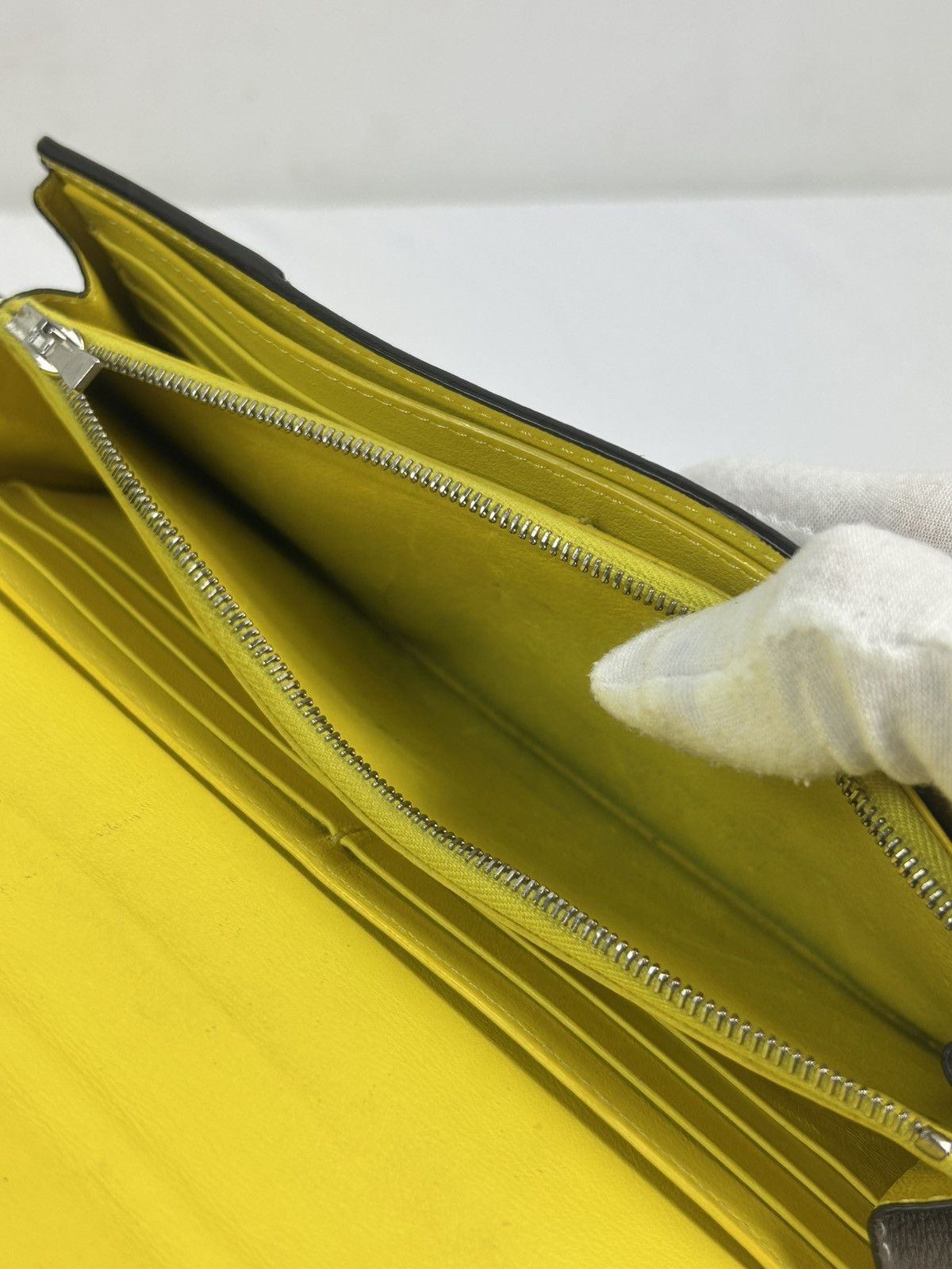 Celine Celine Multifunctional Flap Long Wallet Size ONE SIZE - 5 Thumbnail