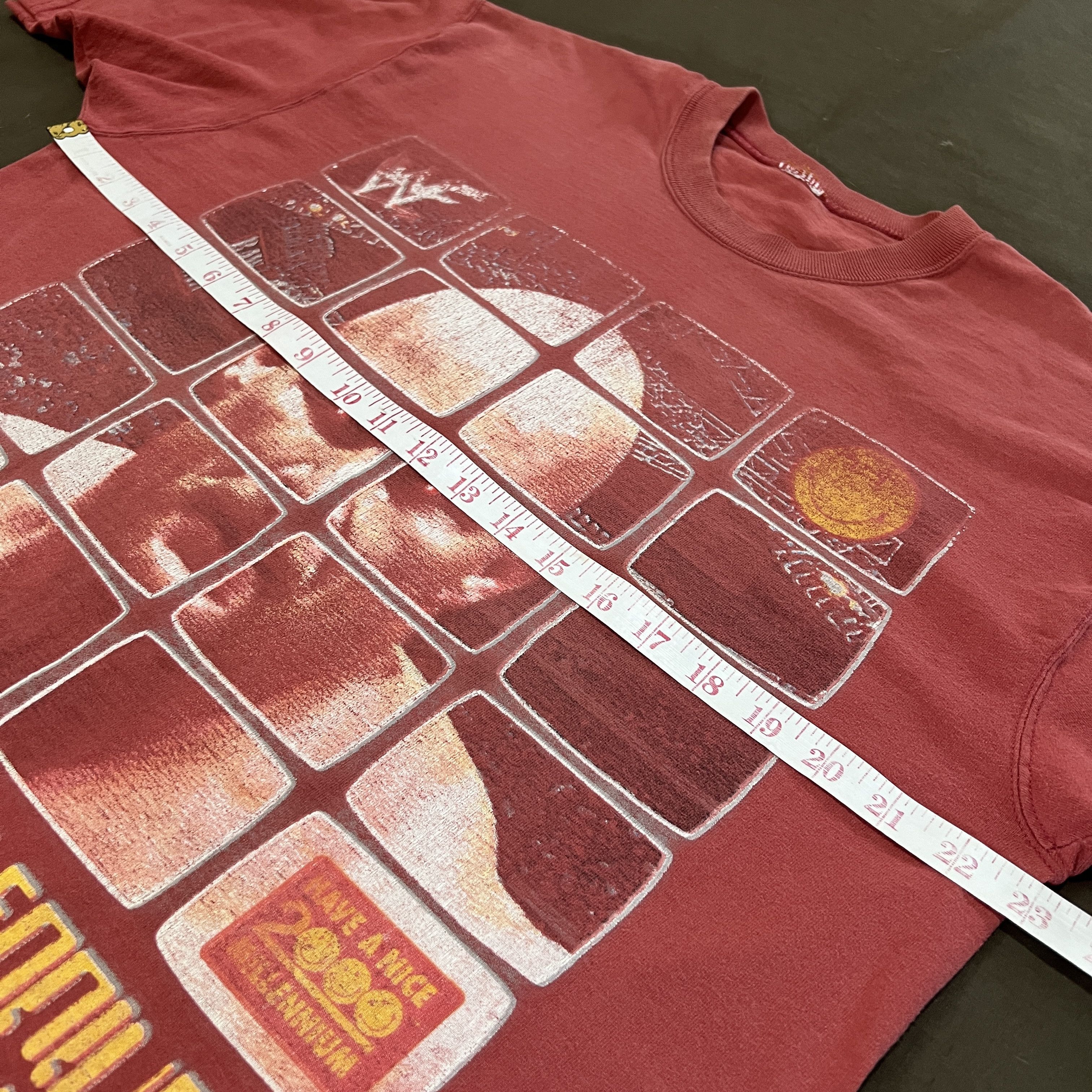 Vintage Vintage Stone Cold Steve Austin Millennium Tee Faded XL Size US XL / EU 56 / 4 - 8 Thumbnail