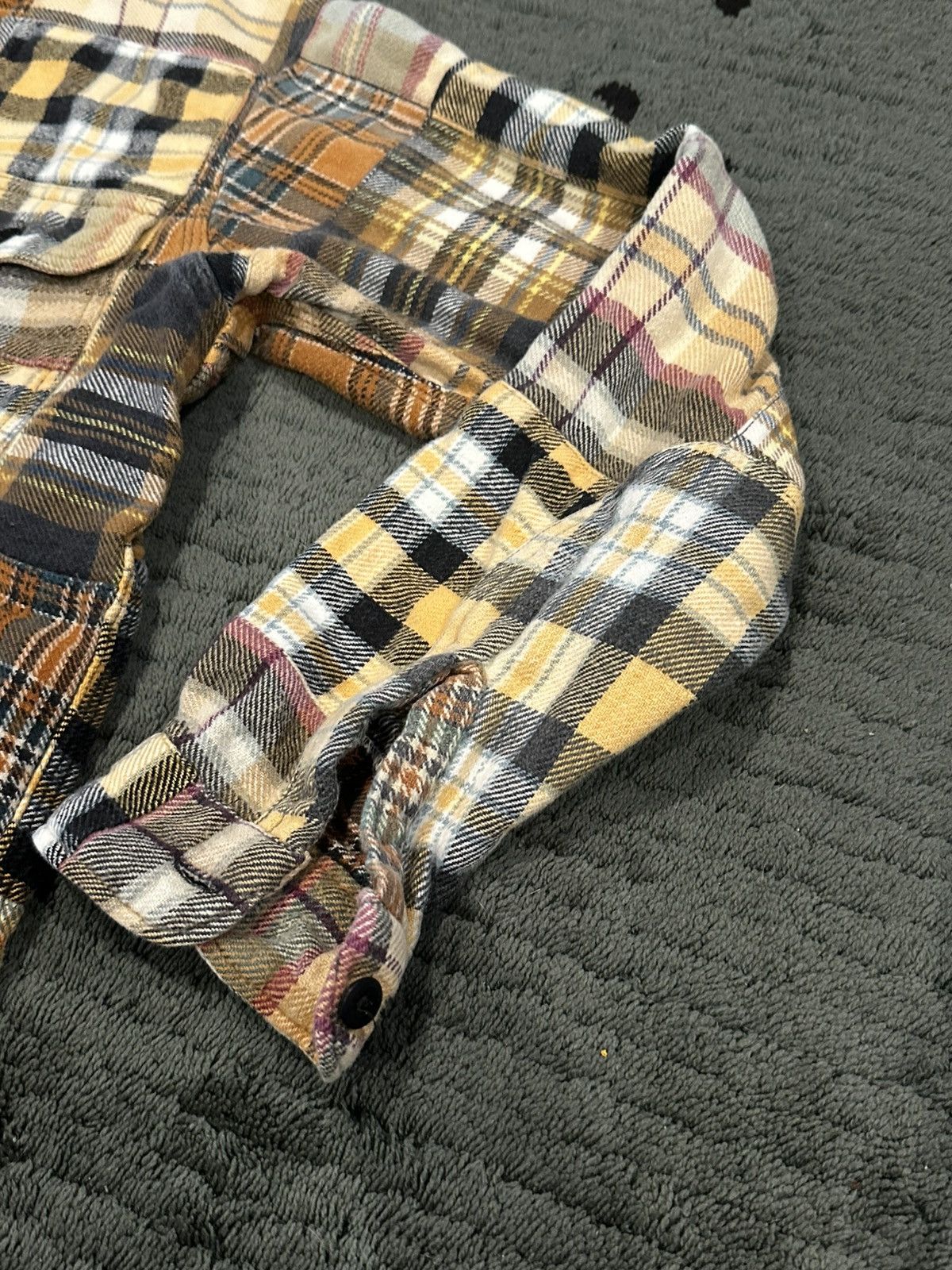 Nepenthes Nepenthes By Hoggs Patchwork Cut and Sew Flannel Needles Size US S / EU 44-46 / 1 - 3 Thumbnail